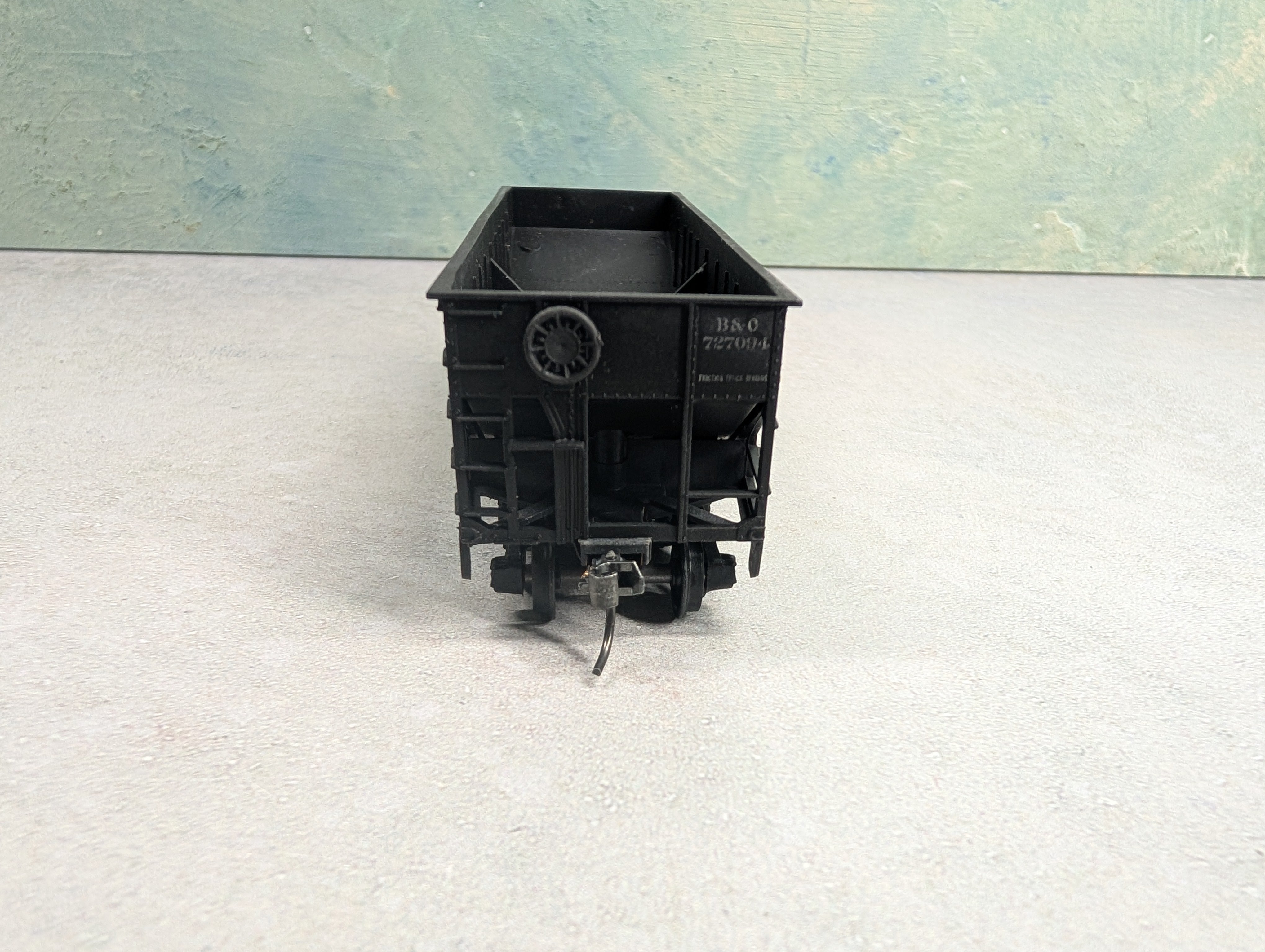 USED Athearn HO Scale 2 Bay Hopper Baltimore and Ohio B&O #727094 Lightly Weathered