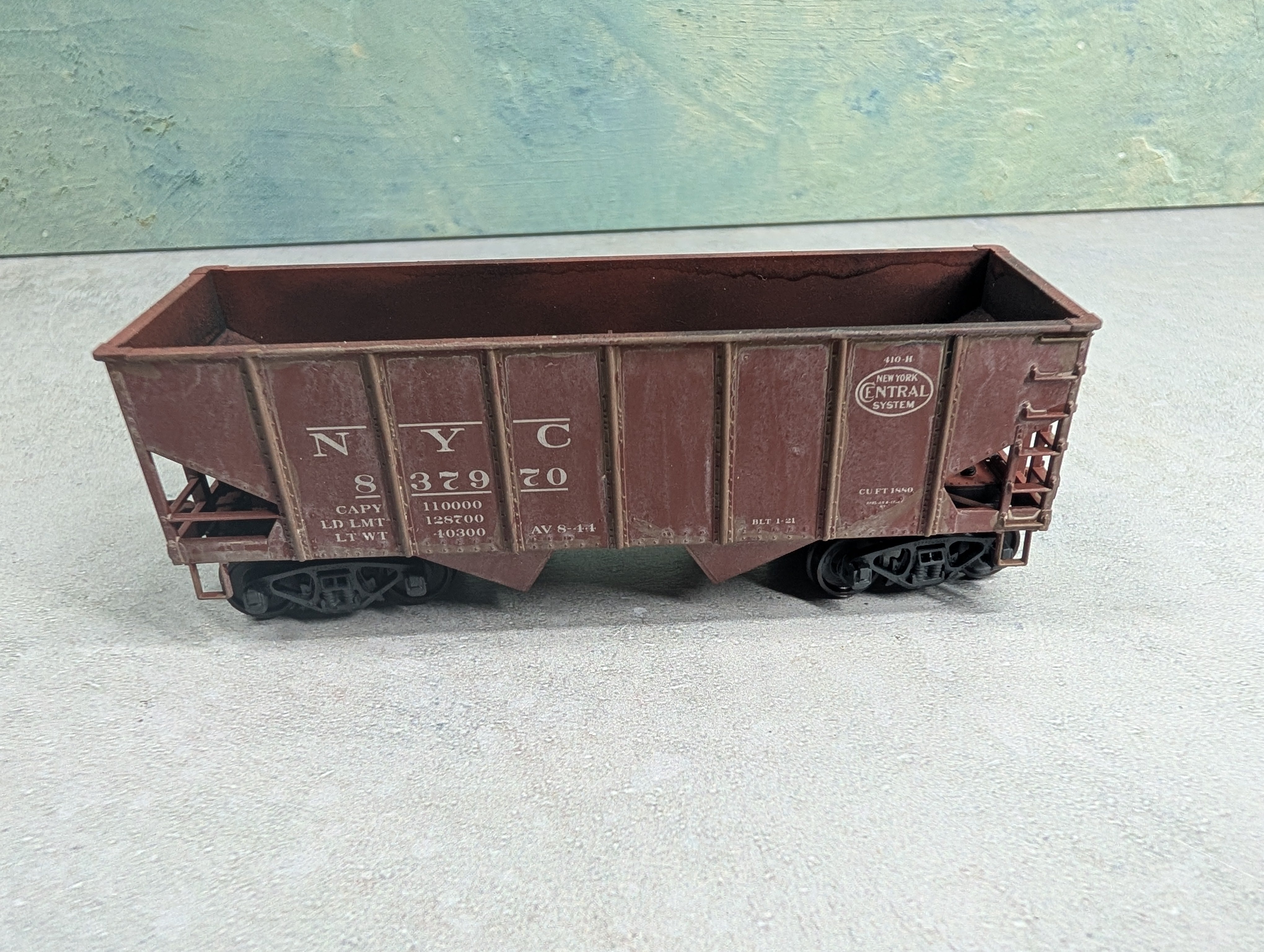 USED Accurail HO Scale 2 Bay Hopper New York Central NYC #837970 Weathered