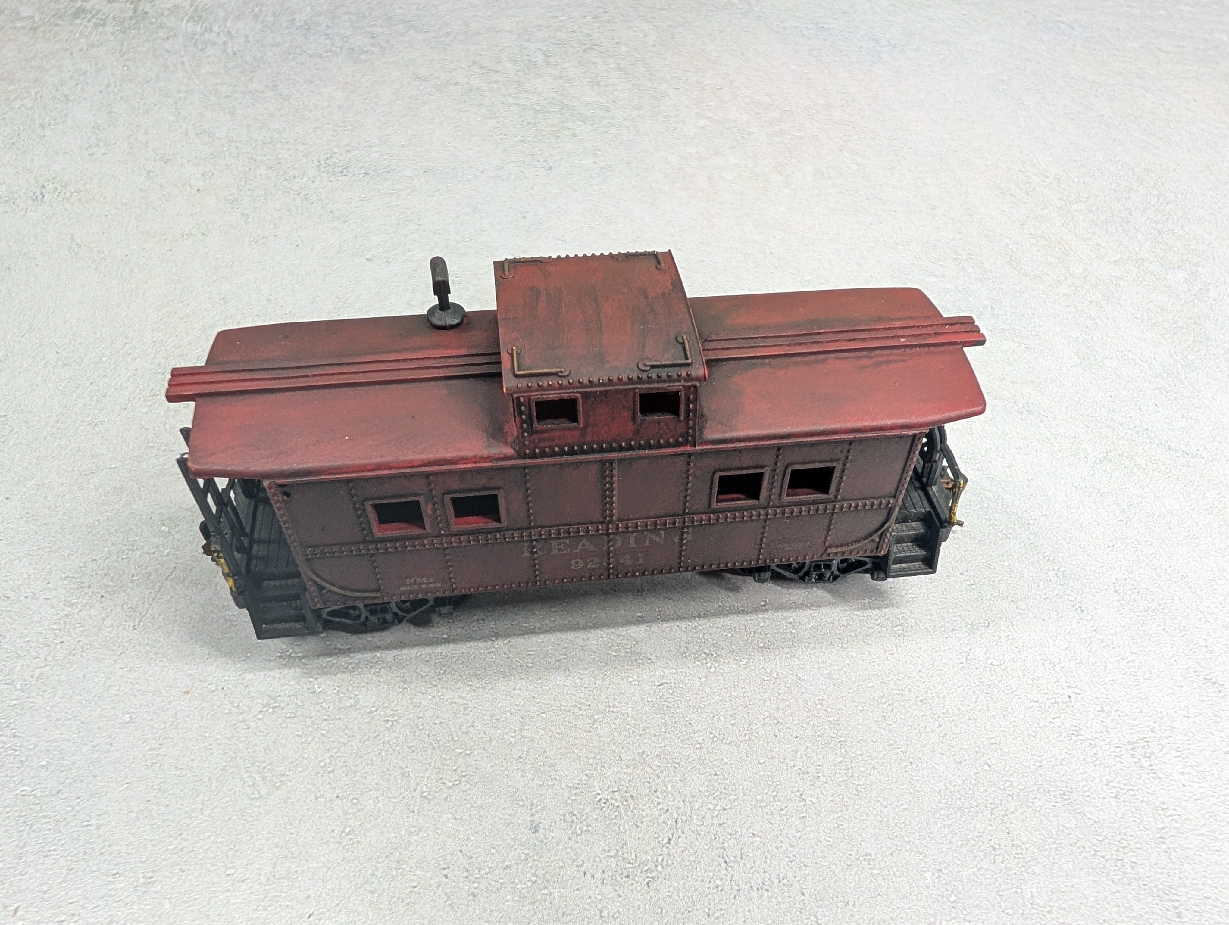 USED Life-Like HO Scale Caboose Reading #92841 Decals & Weathered