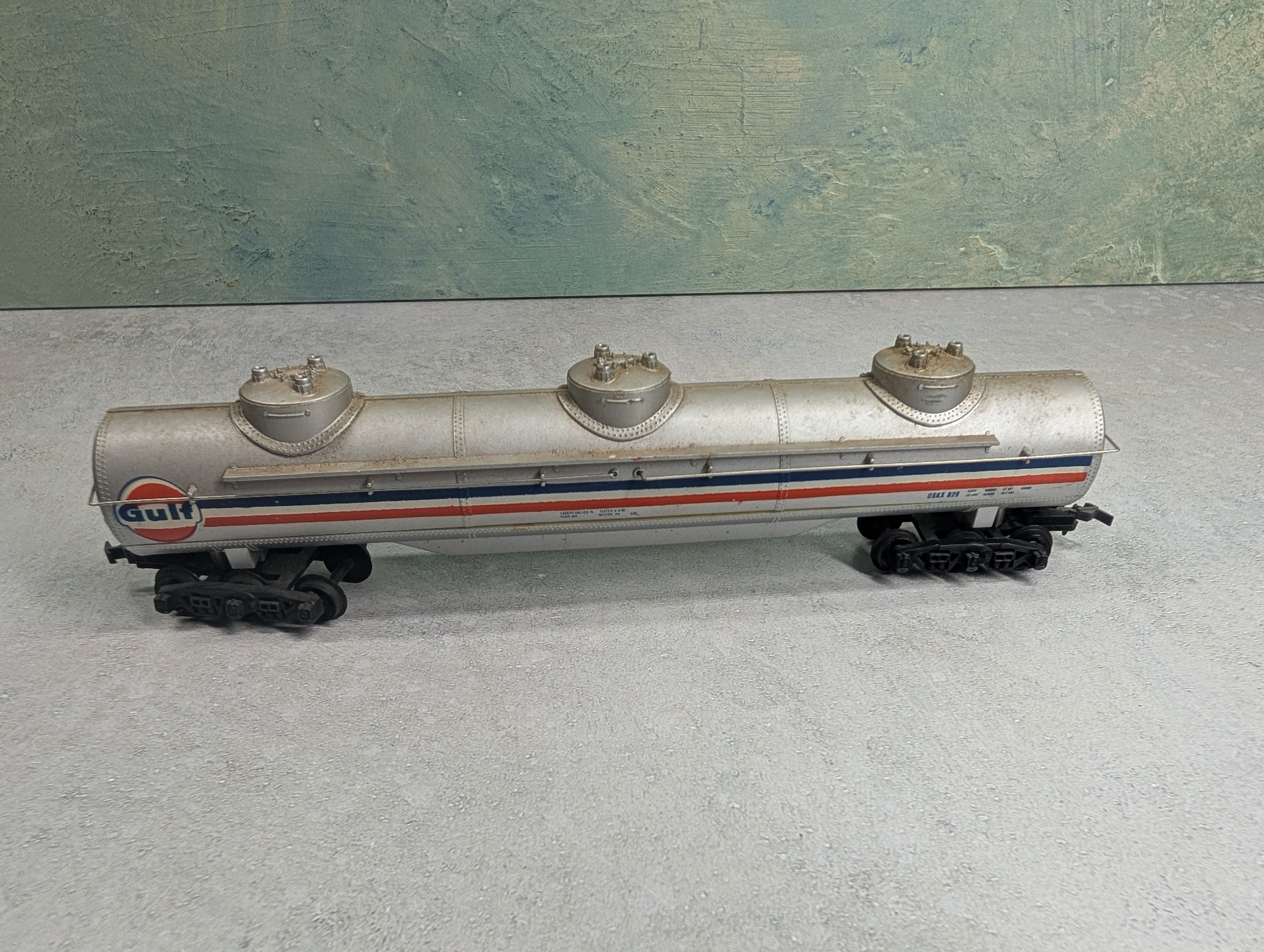 USED Tyco HO Scale Large 3 Dome Tank Car Gulf OSKX #829