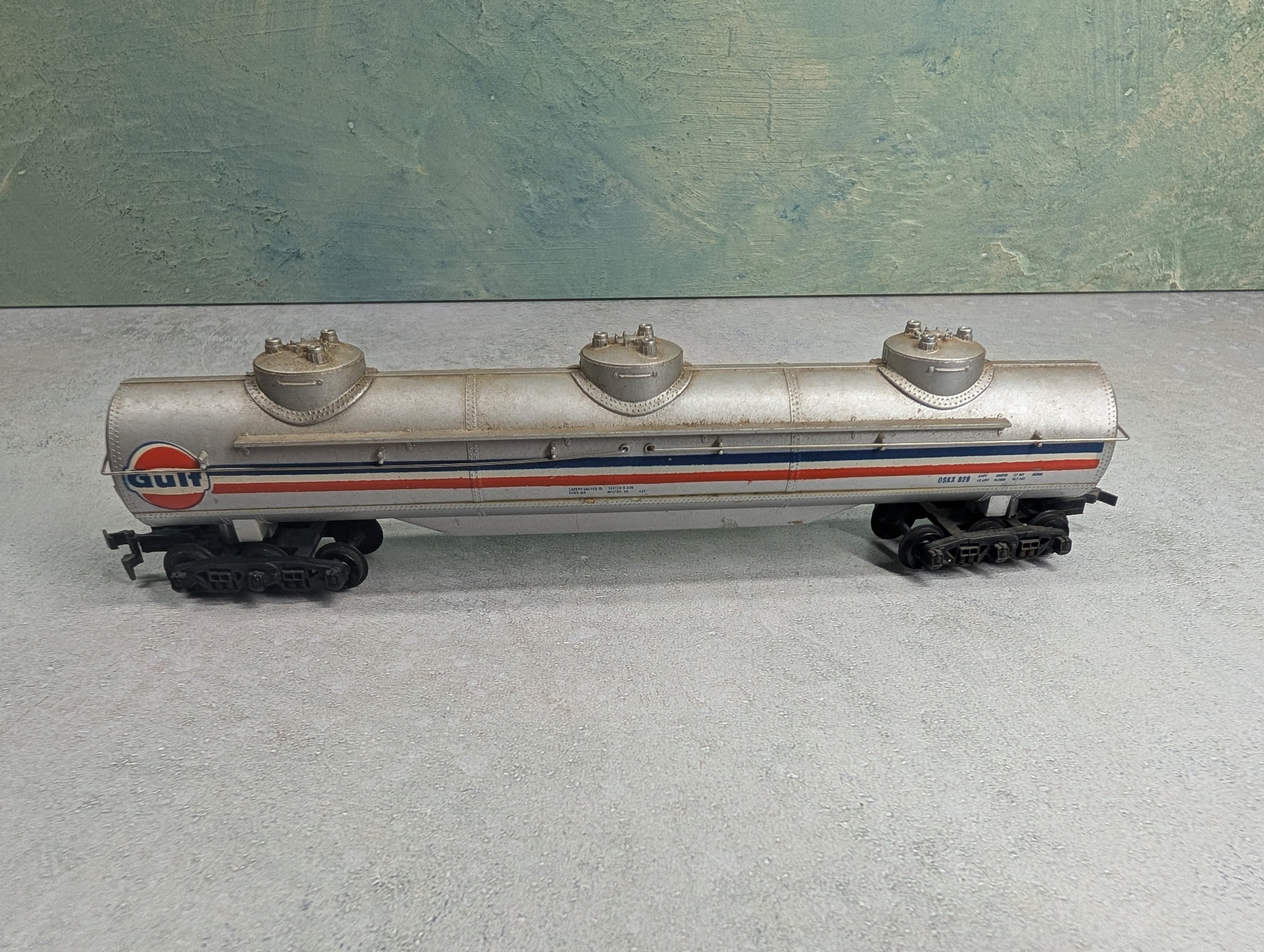 USED Tyco HO Scale Large 3 Dome Tank Car Gulf OSKX #829