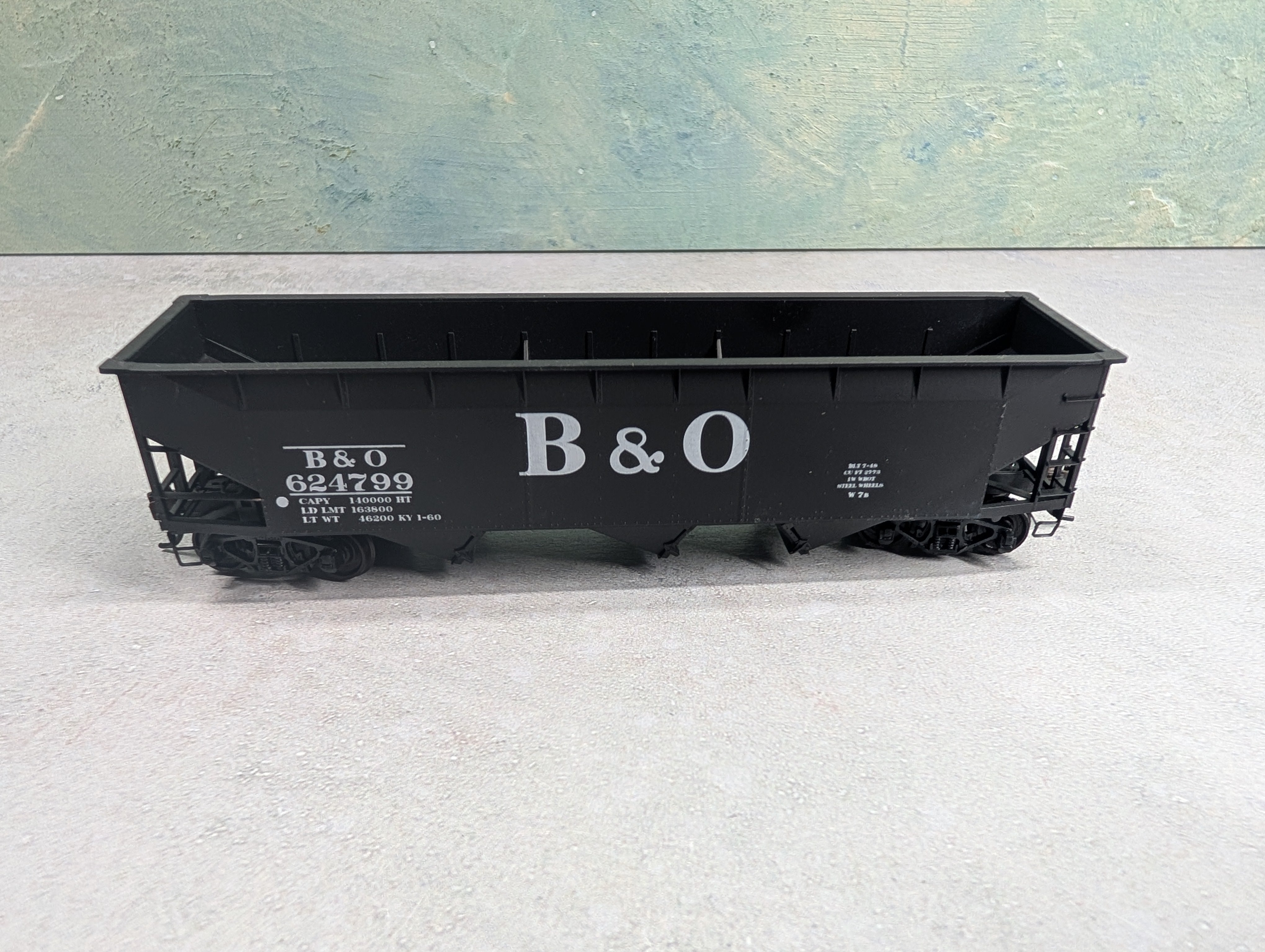 USED Accurail HO Scale 70 Ton 3 Bay Hopper Baltimore and Ohio B&O #624799