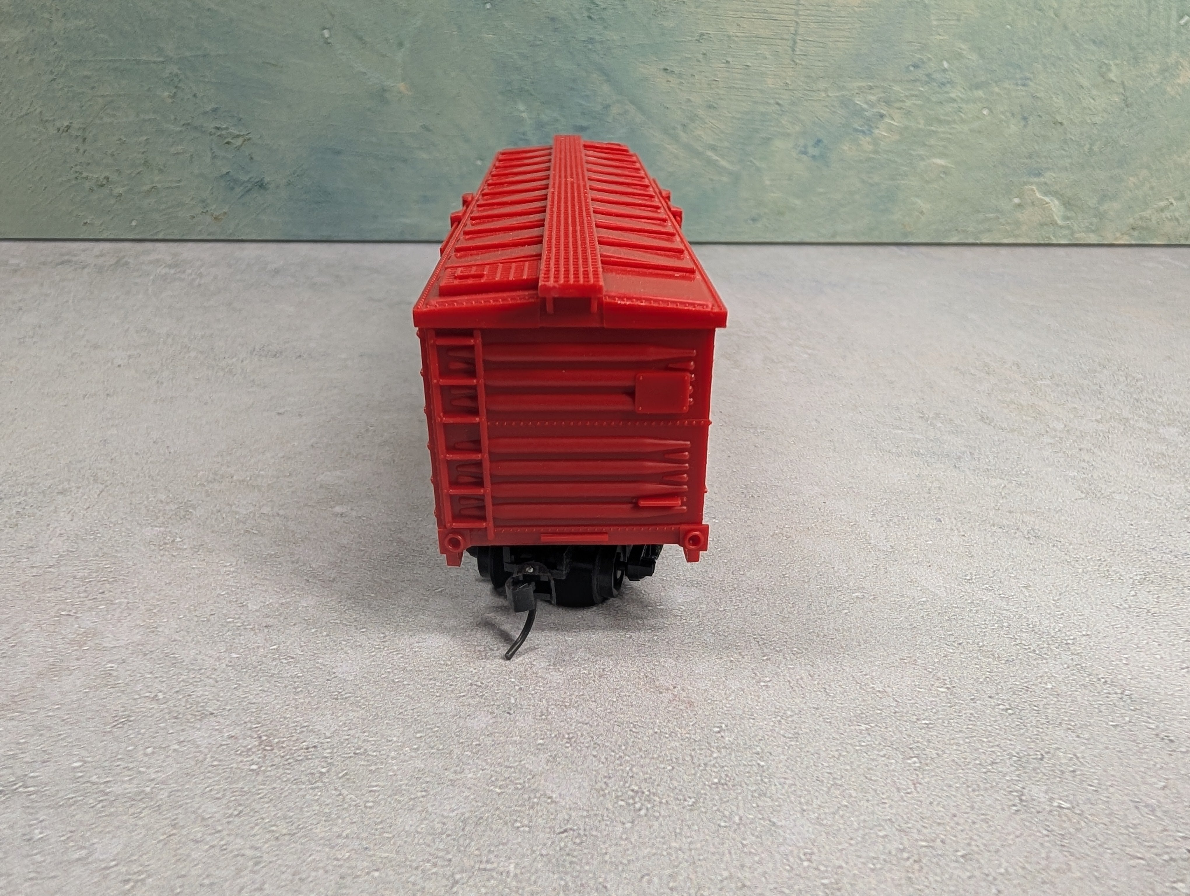 USED Life-Like HO Scale 42' Cattle Stock Car Great Northern #55924