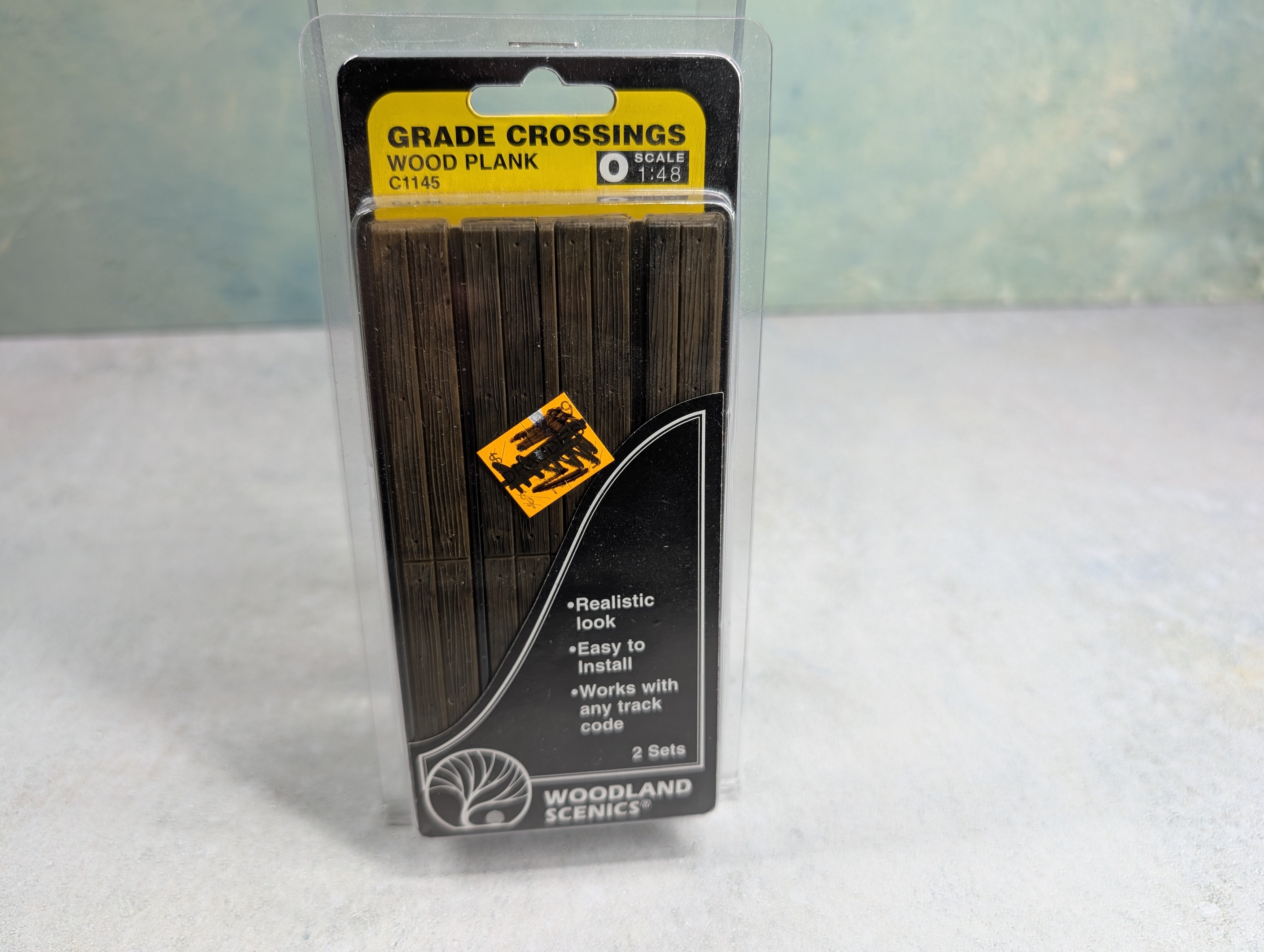 Woodland Scenics C1145 O Wood Plank Grade Crossings (2 sets)