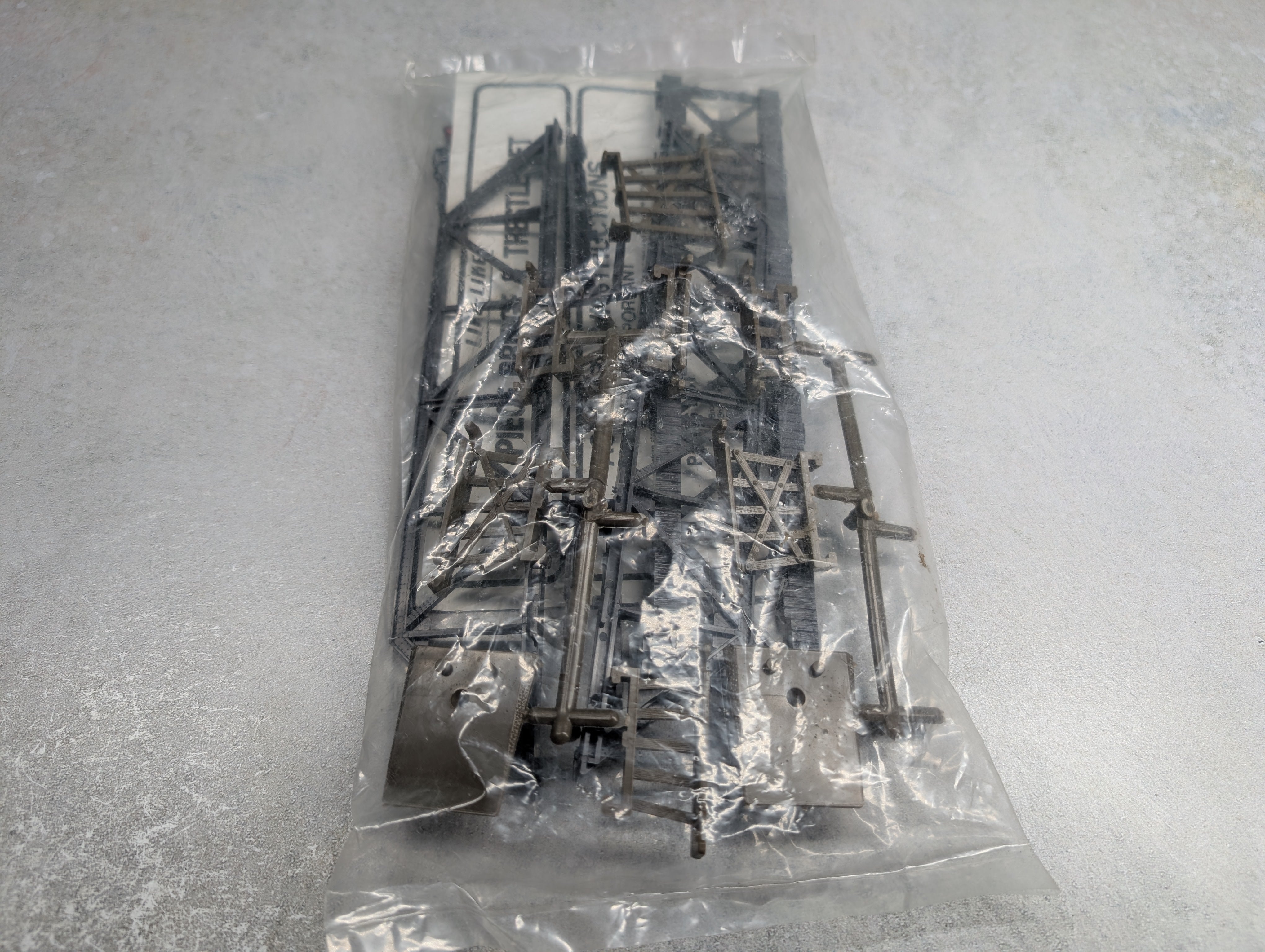 Life-Like HO Scale 17 Piece Bridge & Trestle Set