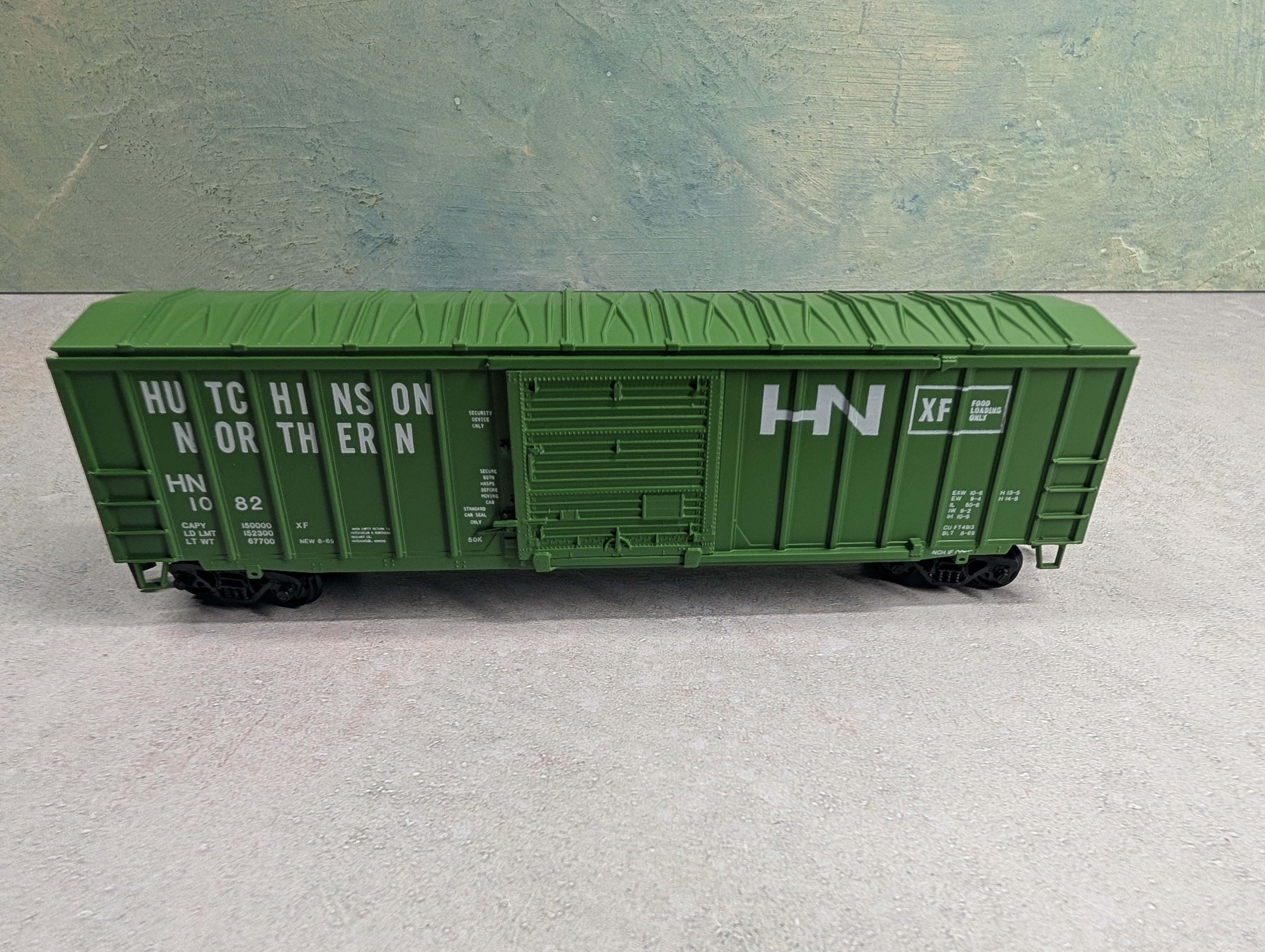 USED Athearn HO Scale 50' Railbox Box Car Hutchinson Northern HN #1082 Bev-Bel