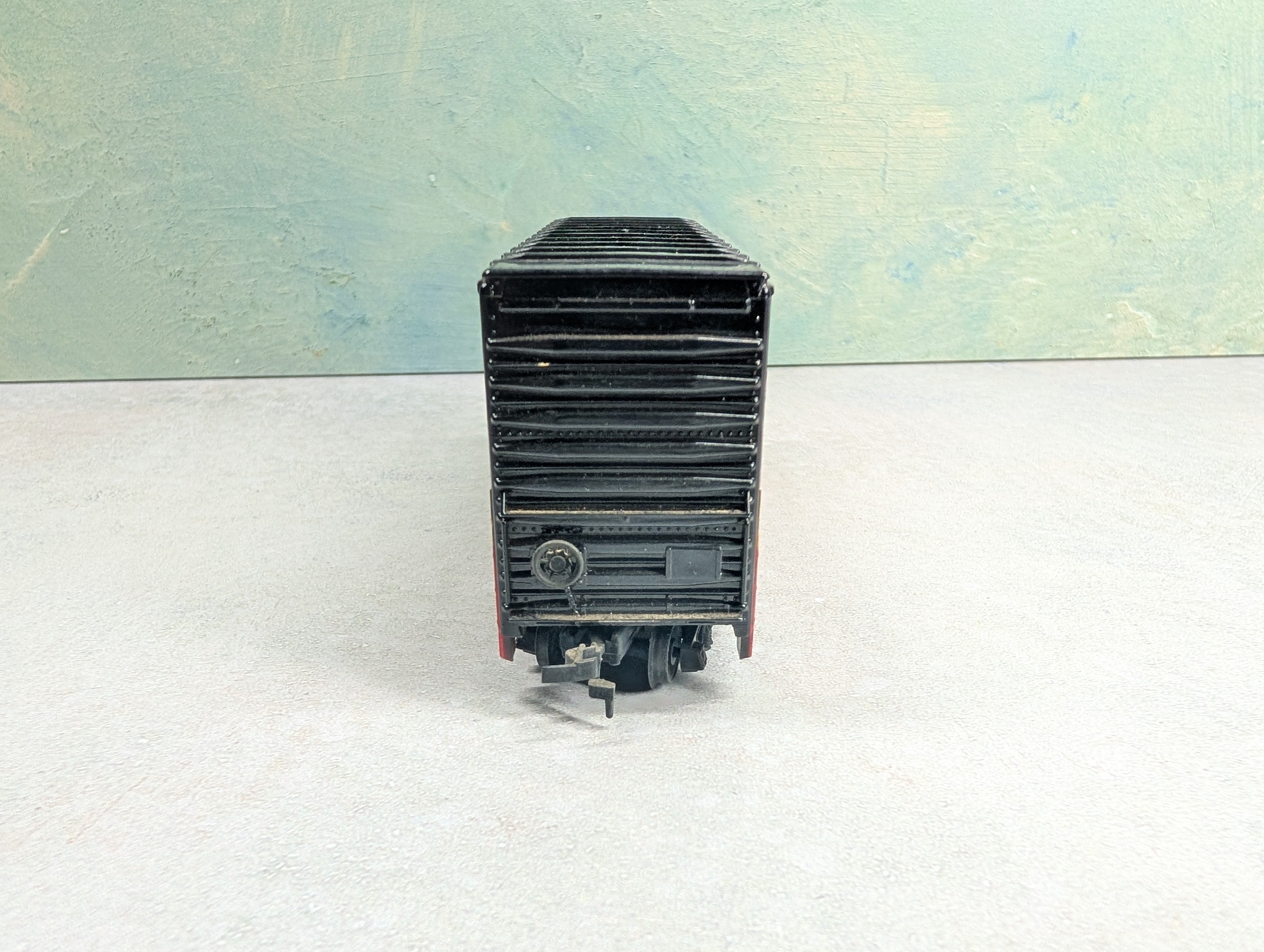 USED HO Scale 40' Hi-Cube Box Car Baby Ruth NADX #5324