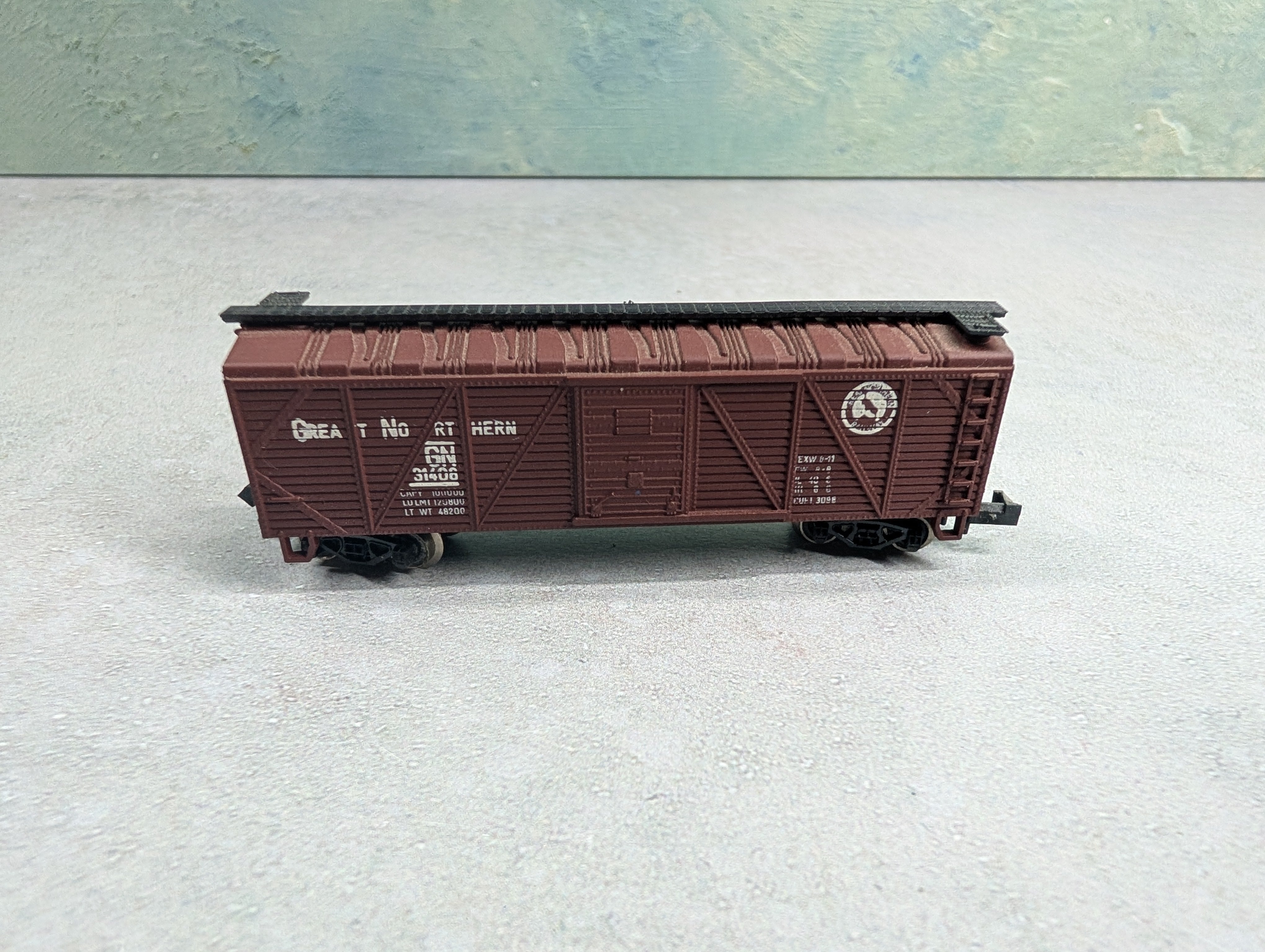 USED Life-Like S789A N Scale Wooden Box Car Great Northern #31406
