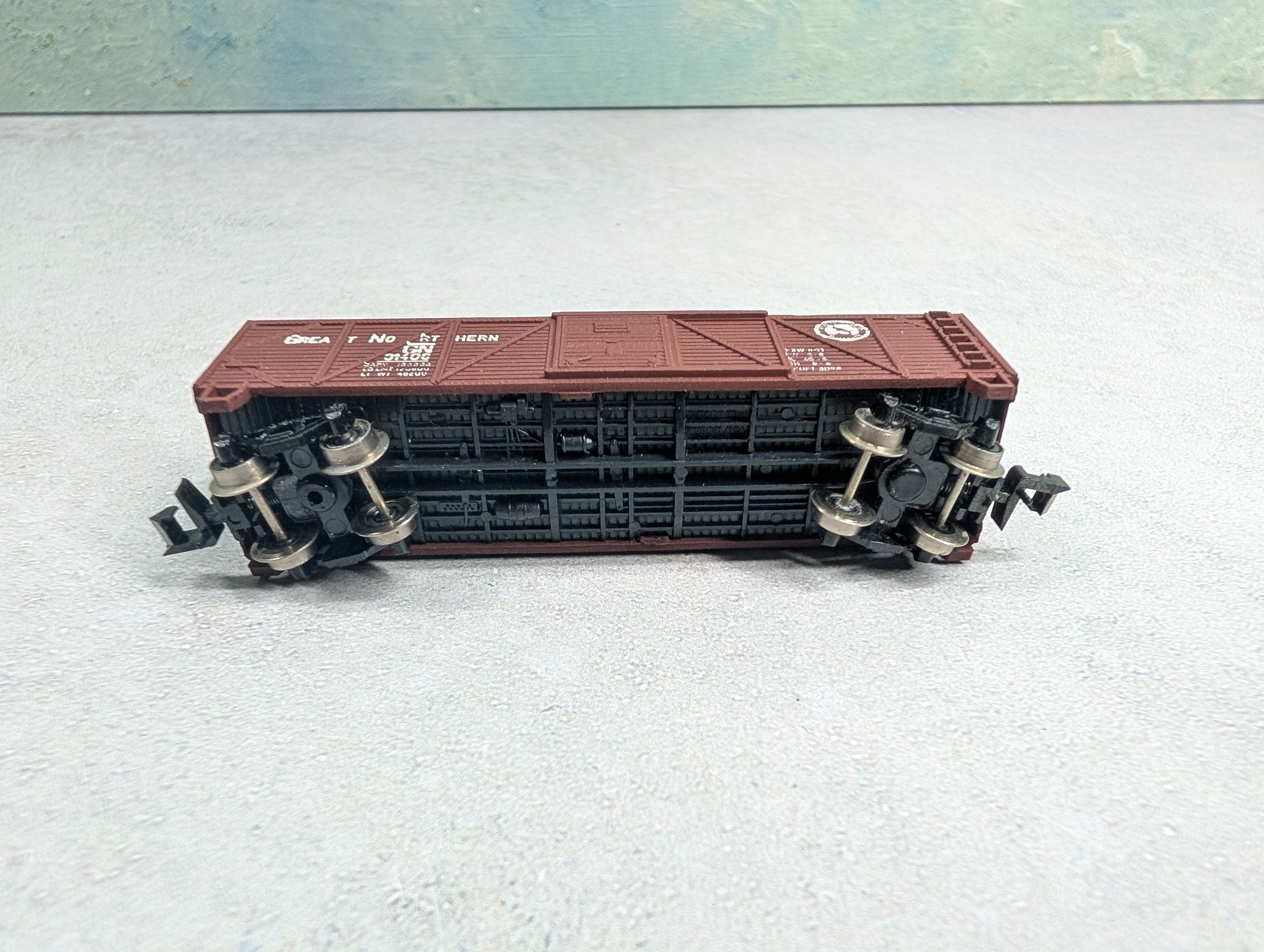 USED Life-Like S789A N Scale Wooden Box Car Great Northern #31406
