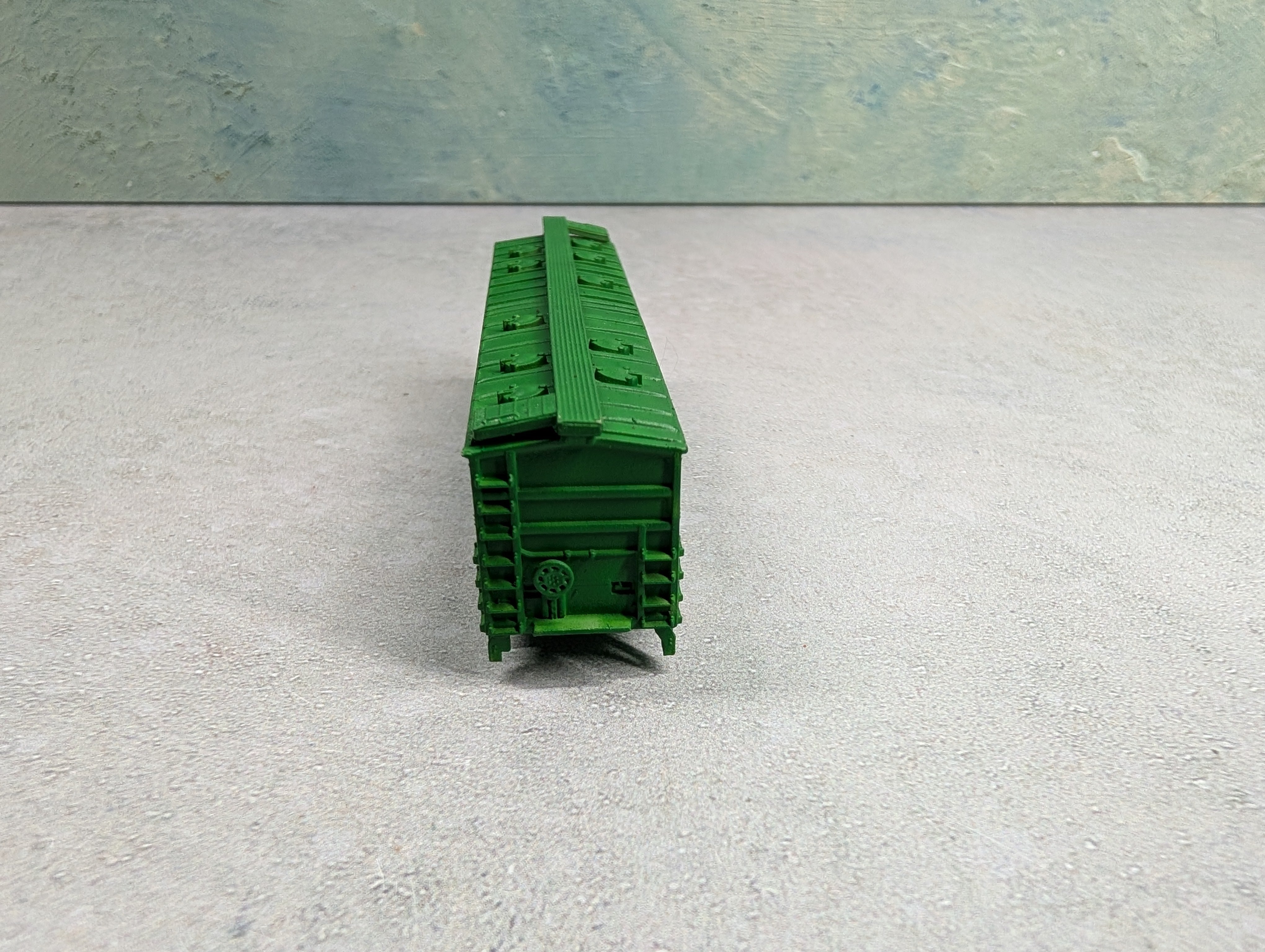 USED Delaware Valley Freight Car N Scale 50' 4180 Airslide Hopper Undecorated Green