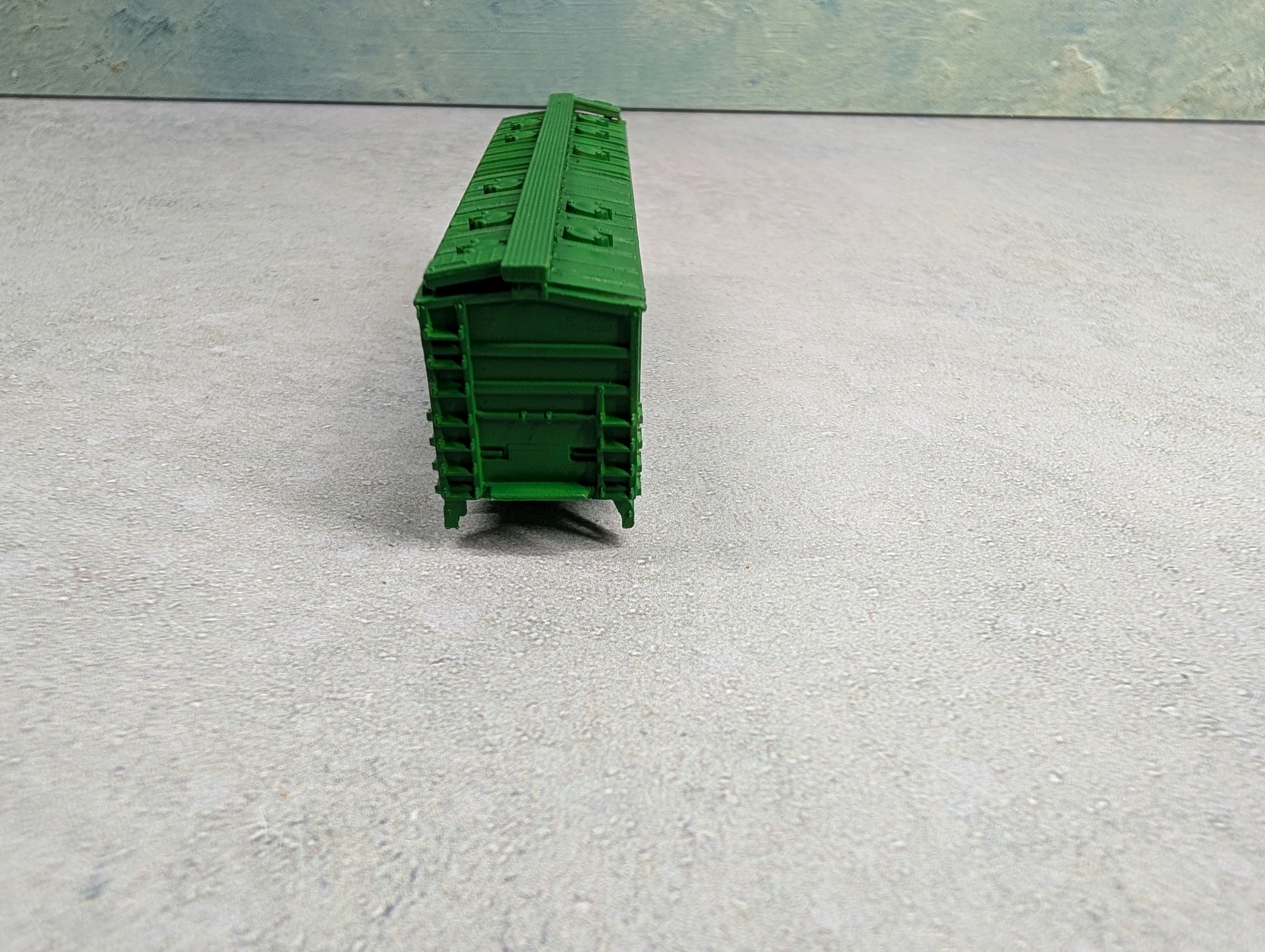 USED Delaware Valley Freight Car N Scale 50' 4180 Airslide Hopper Undecorated Green