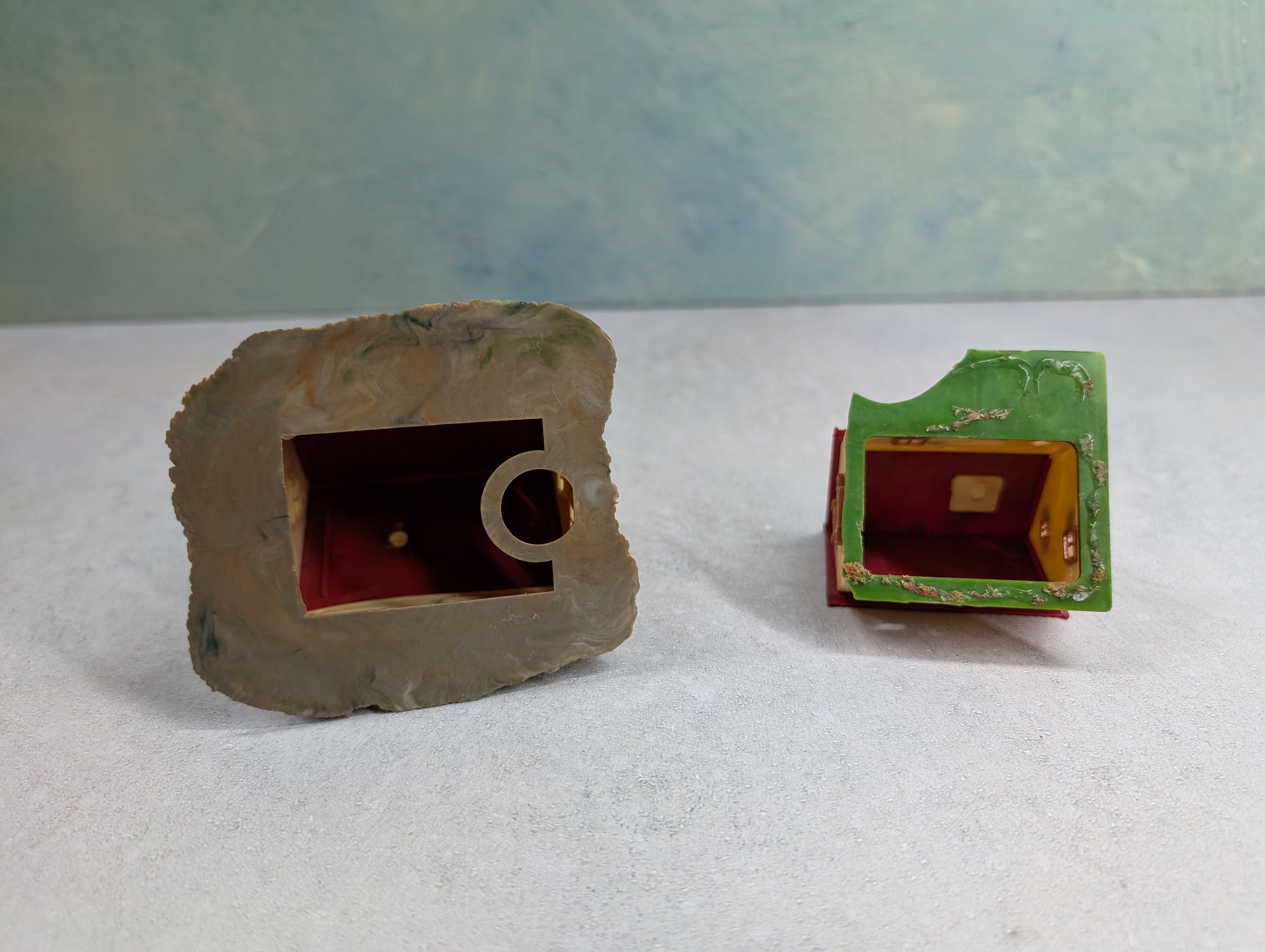 USED MULTI Scale Lot of Old Houses