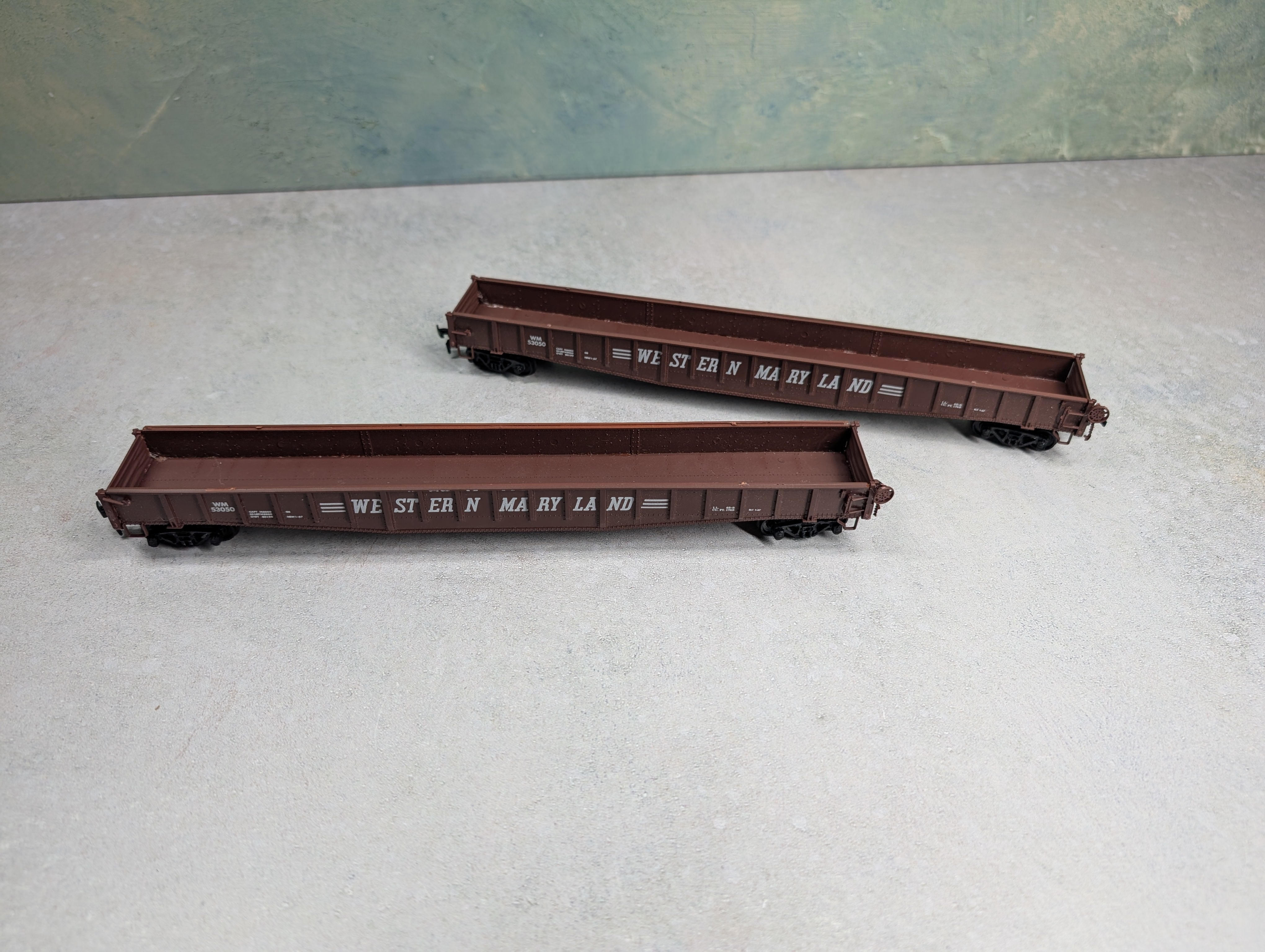 USED E&B VALLEY HO Scale 65' Mill Gondolas Western Maryland WM #53050 (2 pcs)
