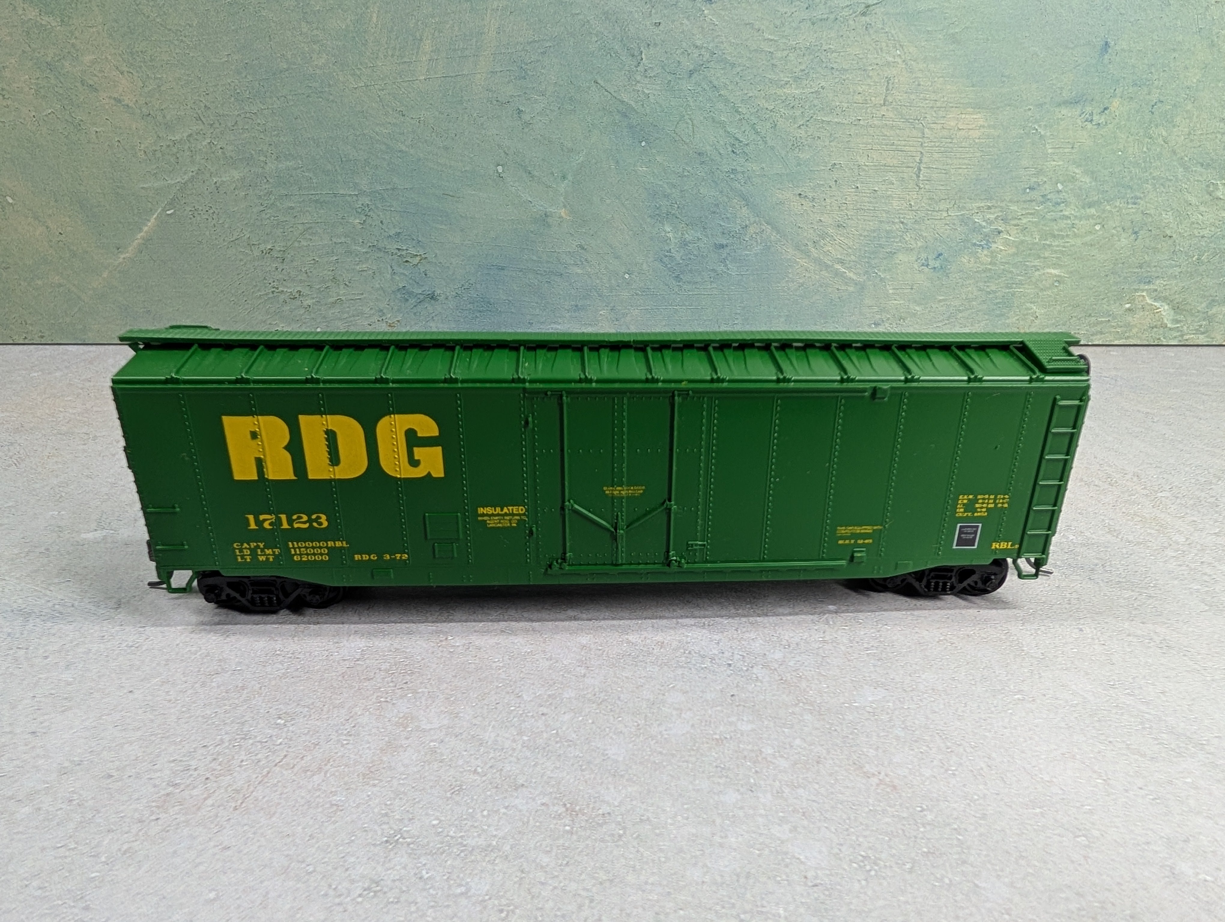 USED Athearn HO Scale 50' PD Box Car Reading RDG #17123
