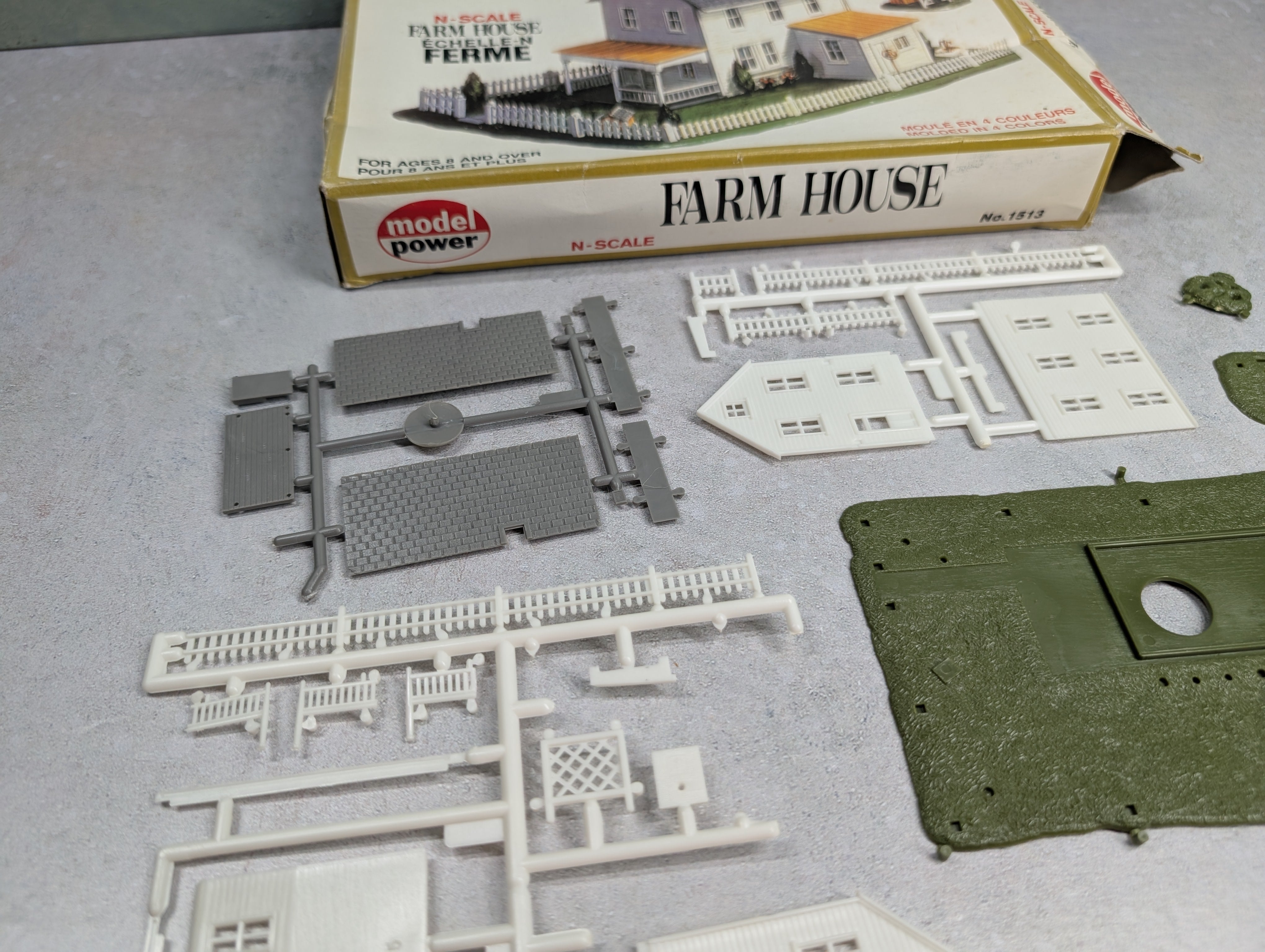 USED Model Power 1513 N Scale Farm House KIT