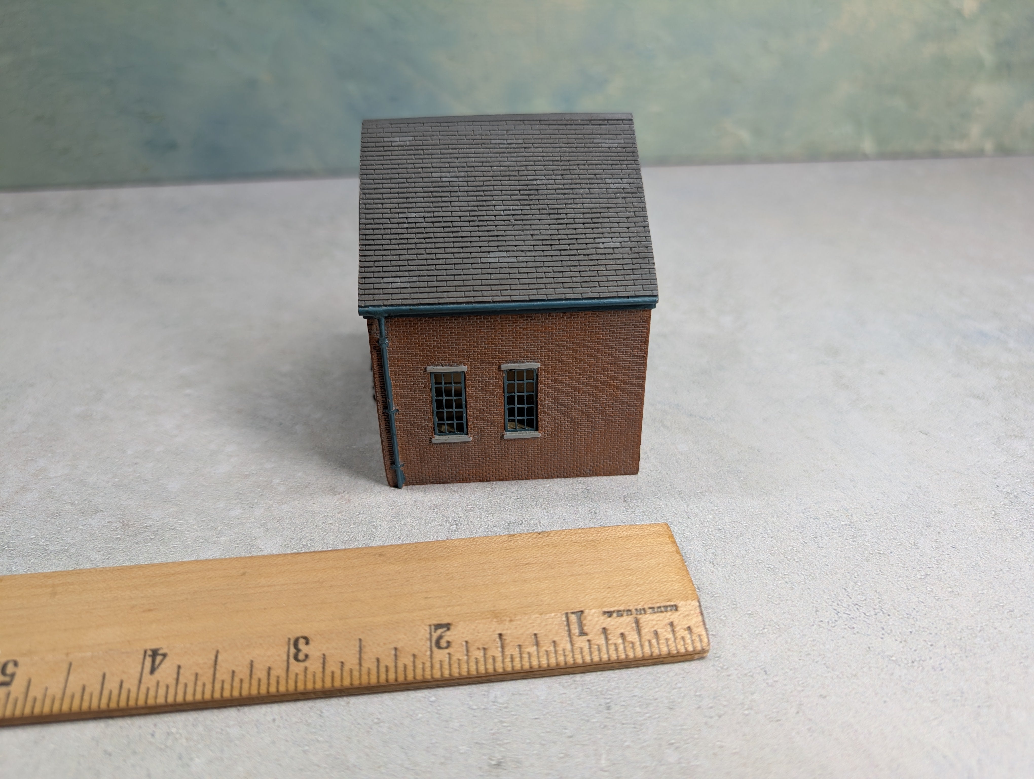 USED Bachmann 42-026 N Scale Scenecraft Hampton Heath Colliery Winding House Building