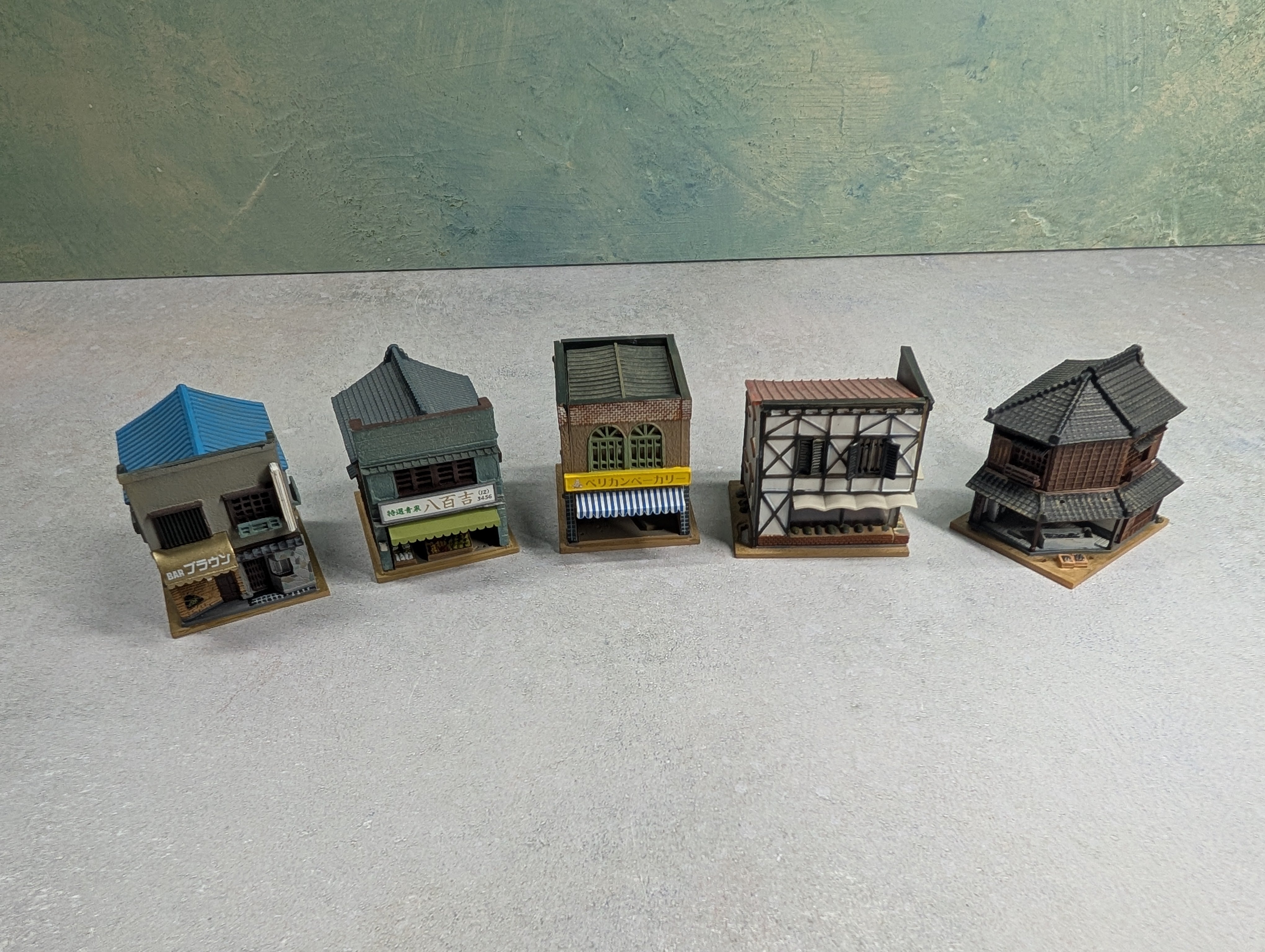 USED TomyTec N Scale Lot of Japenese Shops, Business Buildings (5 pcs)