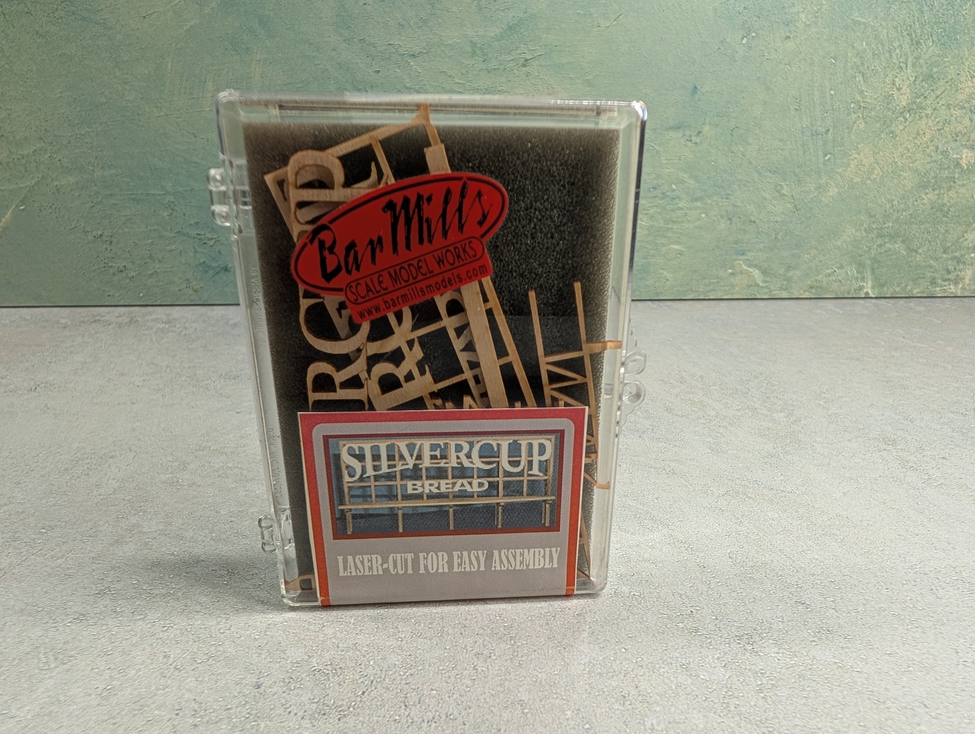 Bar Mills 90701 Multi Scale Silvercup Bread Billboard, Laser Cut, N & HO