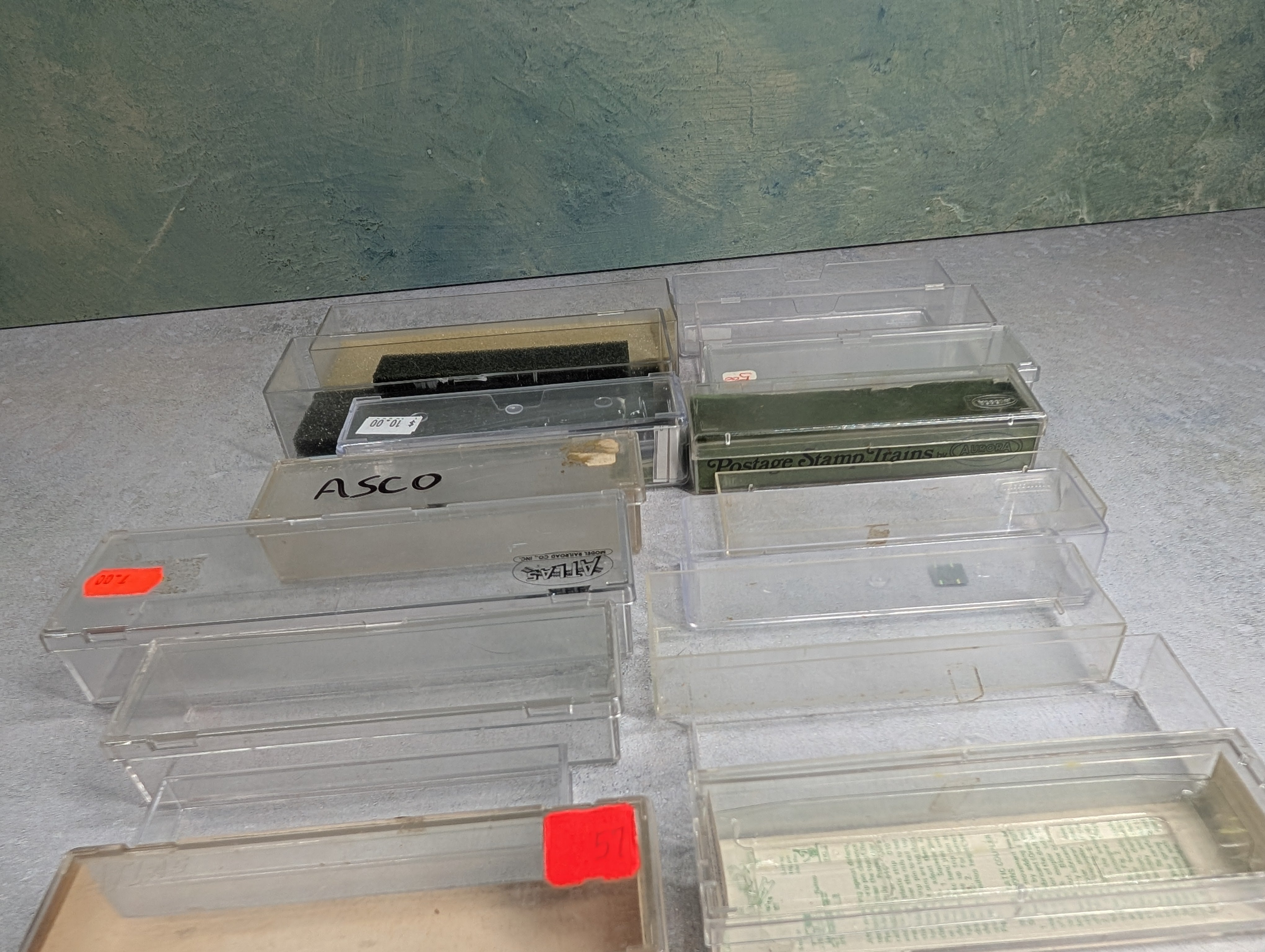 USED N Scale Lot of Various Jewel Cases & Lids Not Complete