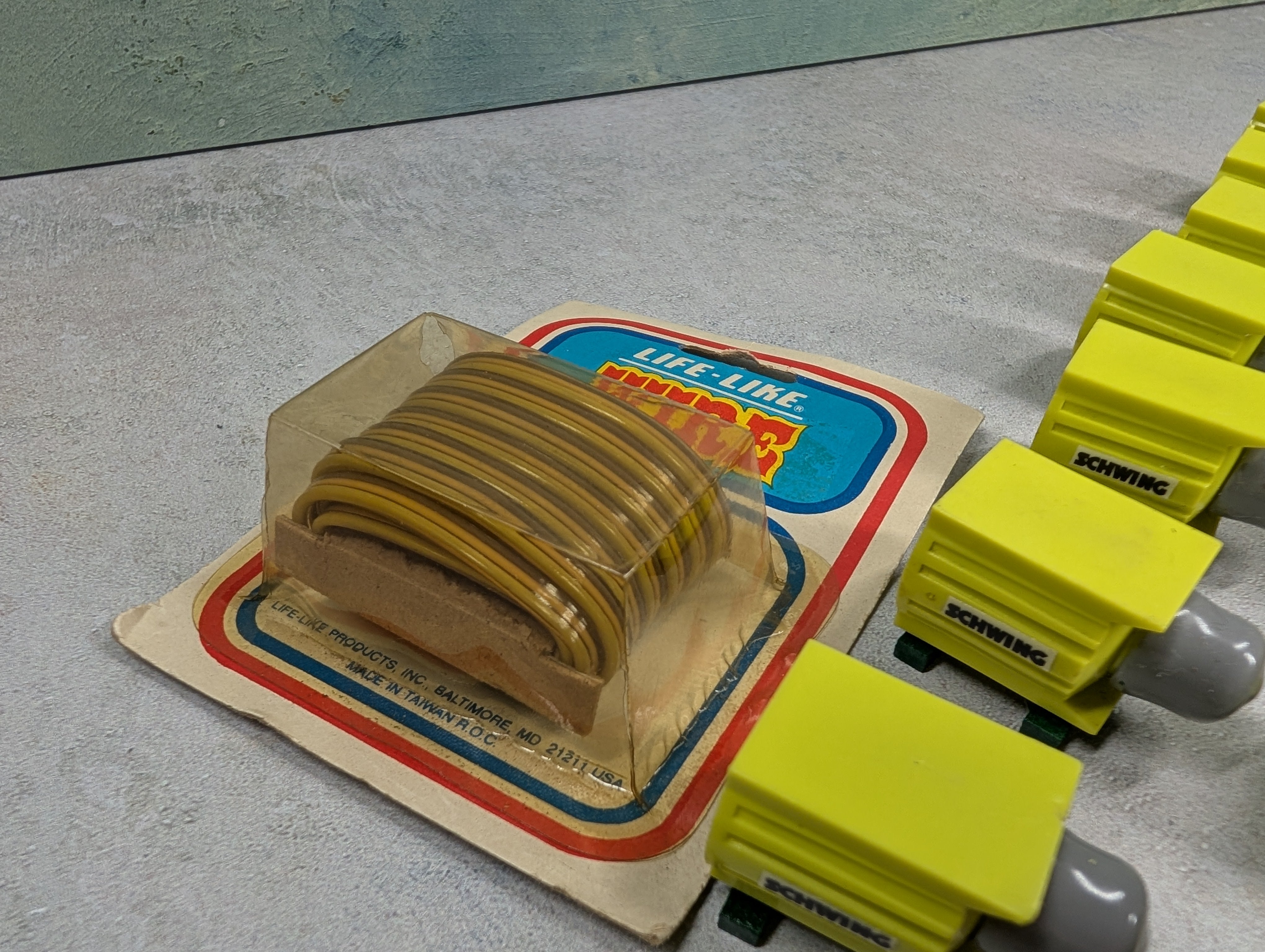 USED HO Scale Lot of Wire, Lights, Custom Generators & More