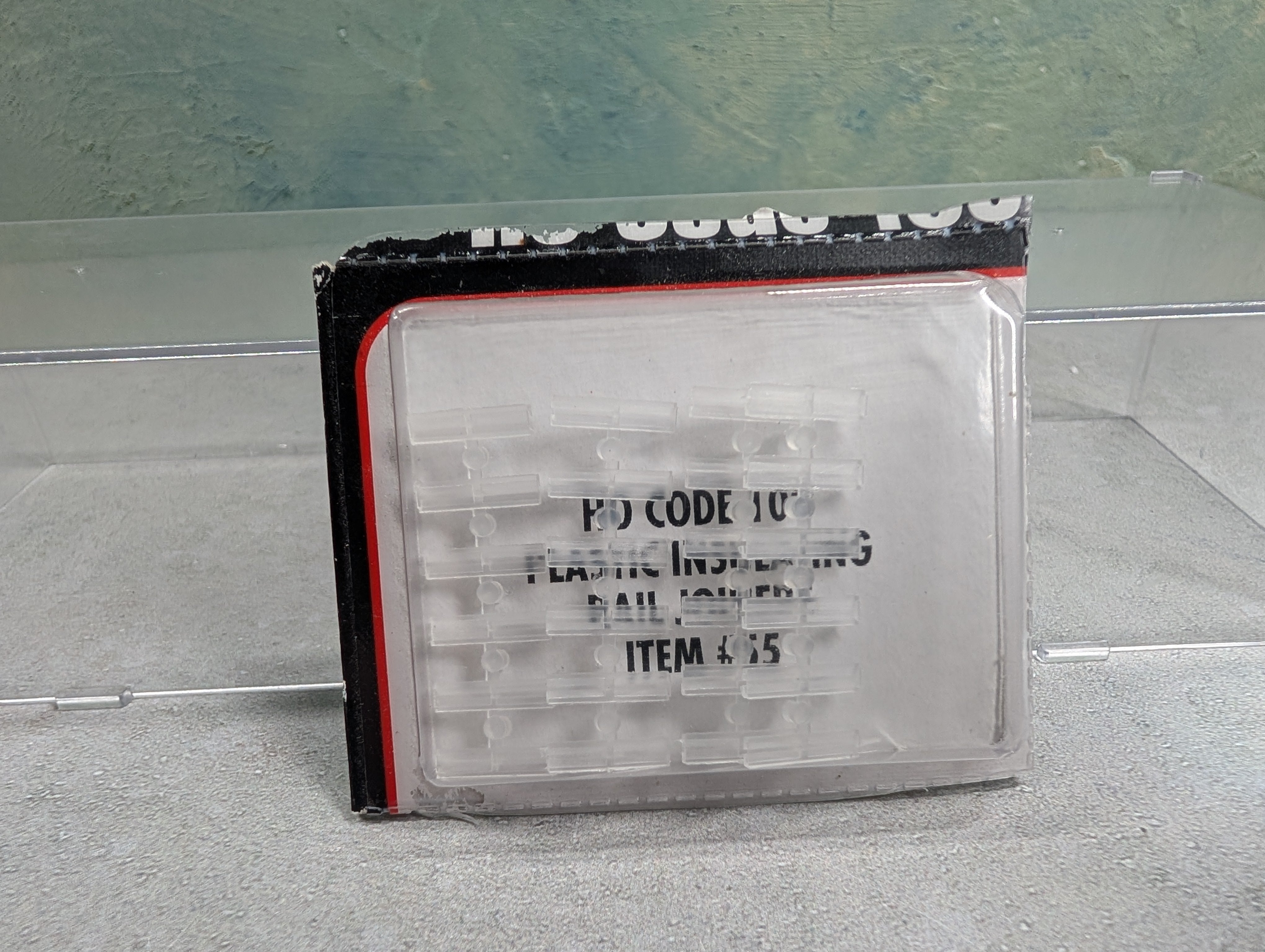 Atlas 55 HO Scale Code 100 Plastic Insulating Rail Joiners