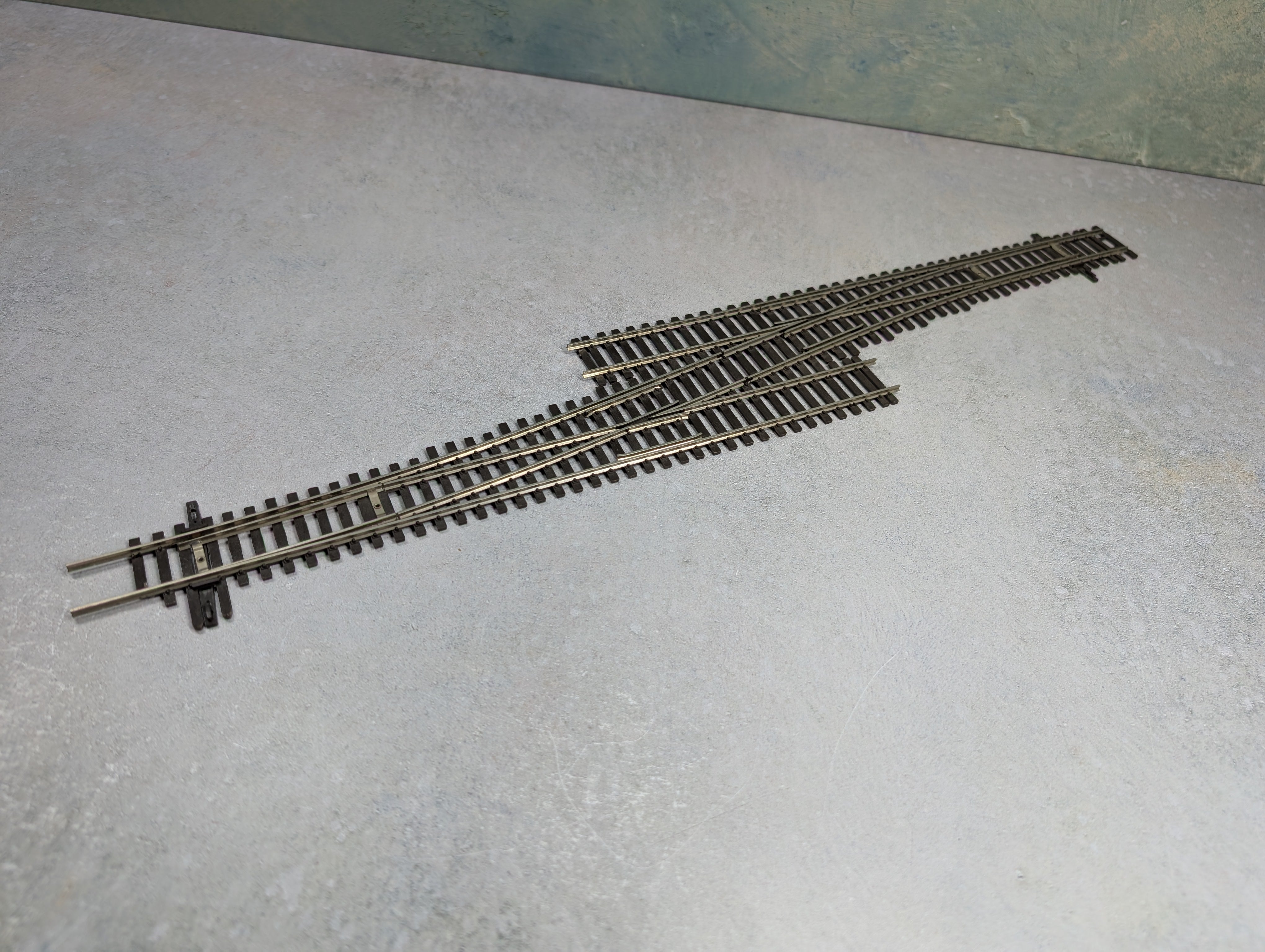 USED Shinohara HO Scale Left Crossover Switch Track Code 100 Nickel Silver