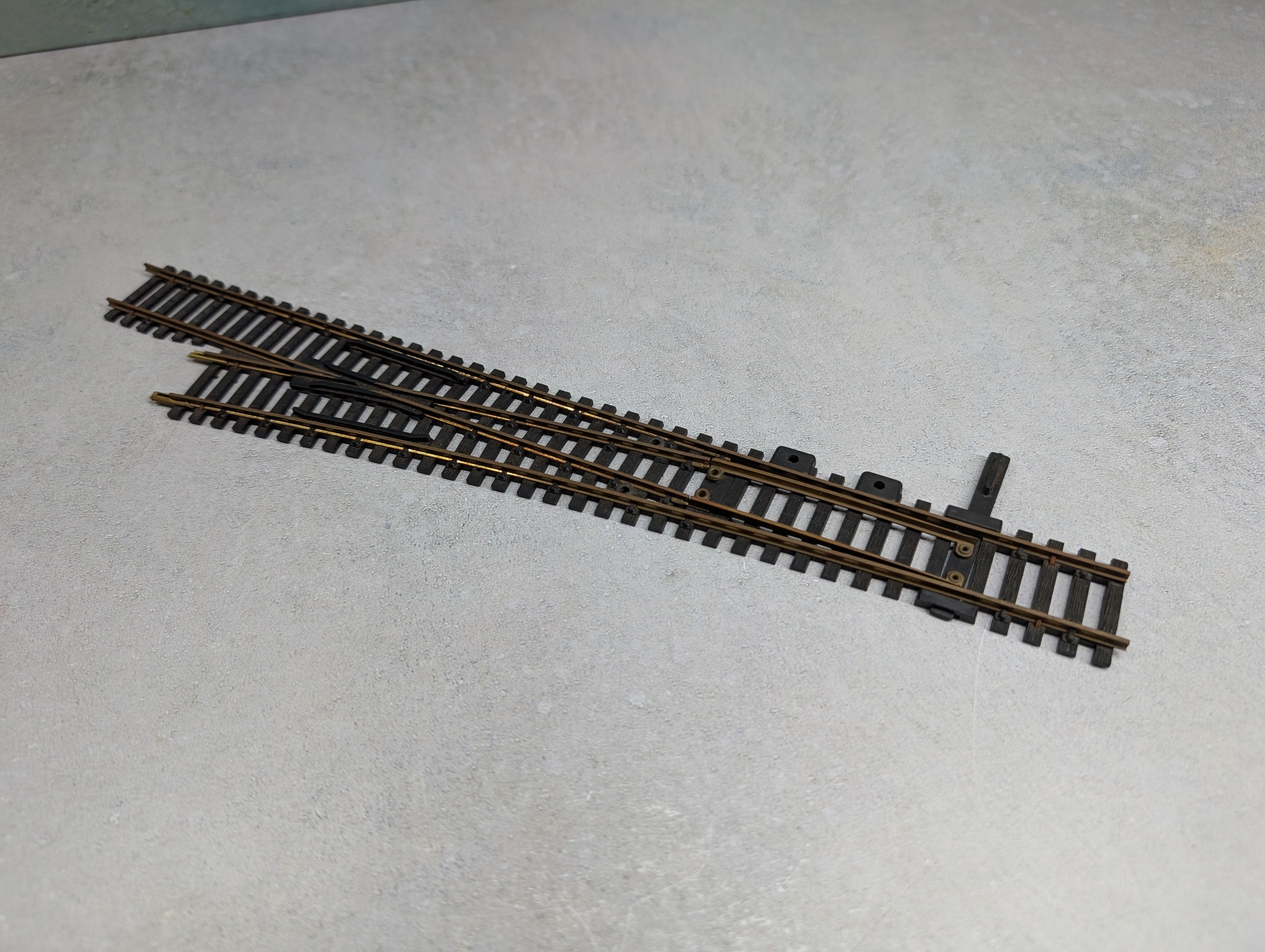 USED Atlas HO Scale Custom Line #6 Left Brass Switch Track Code 100