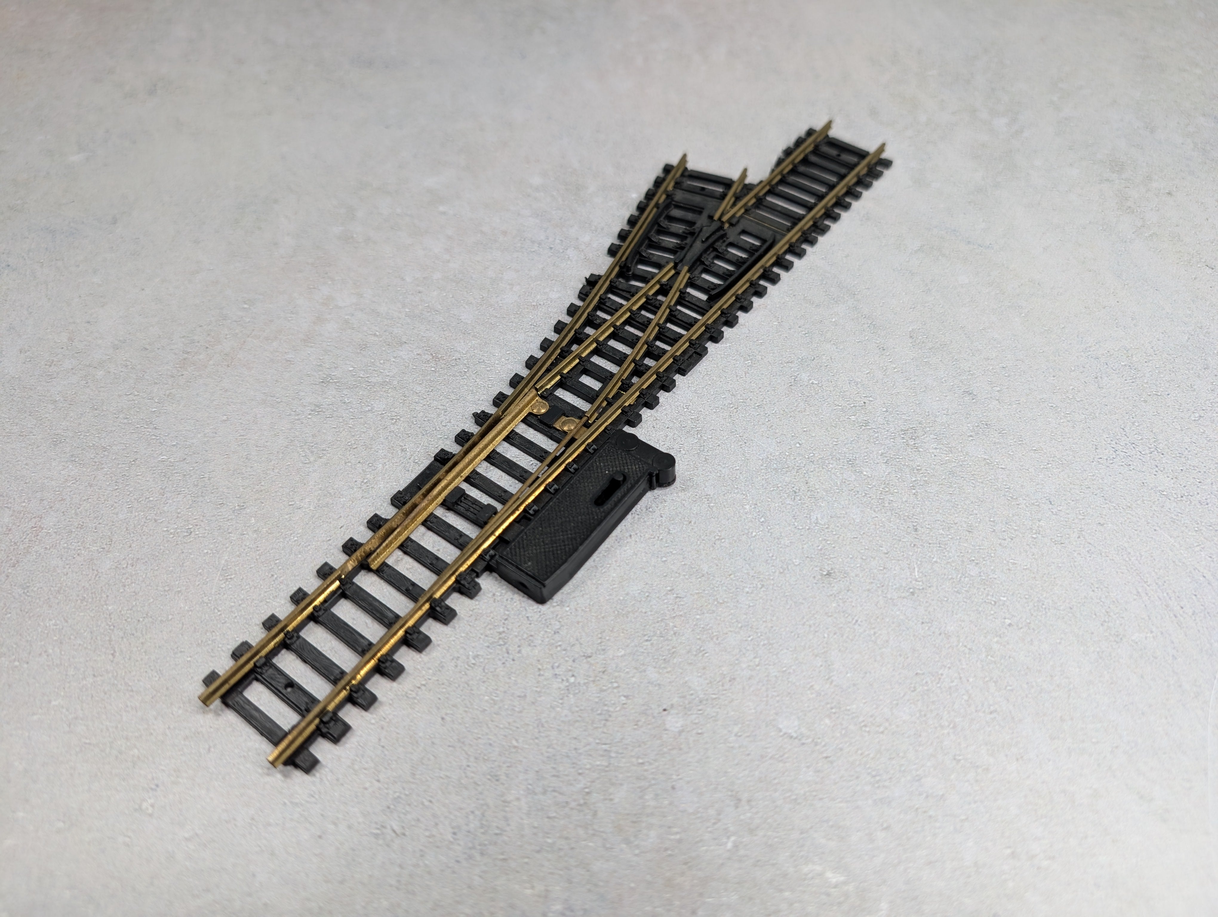 USED Casadio HO Scale #4 Left Brass Switch Track Code 100