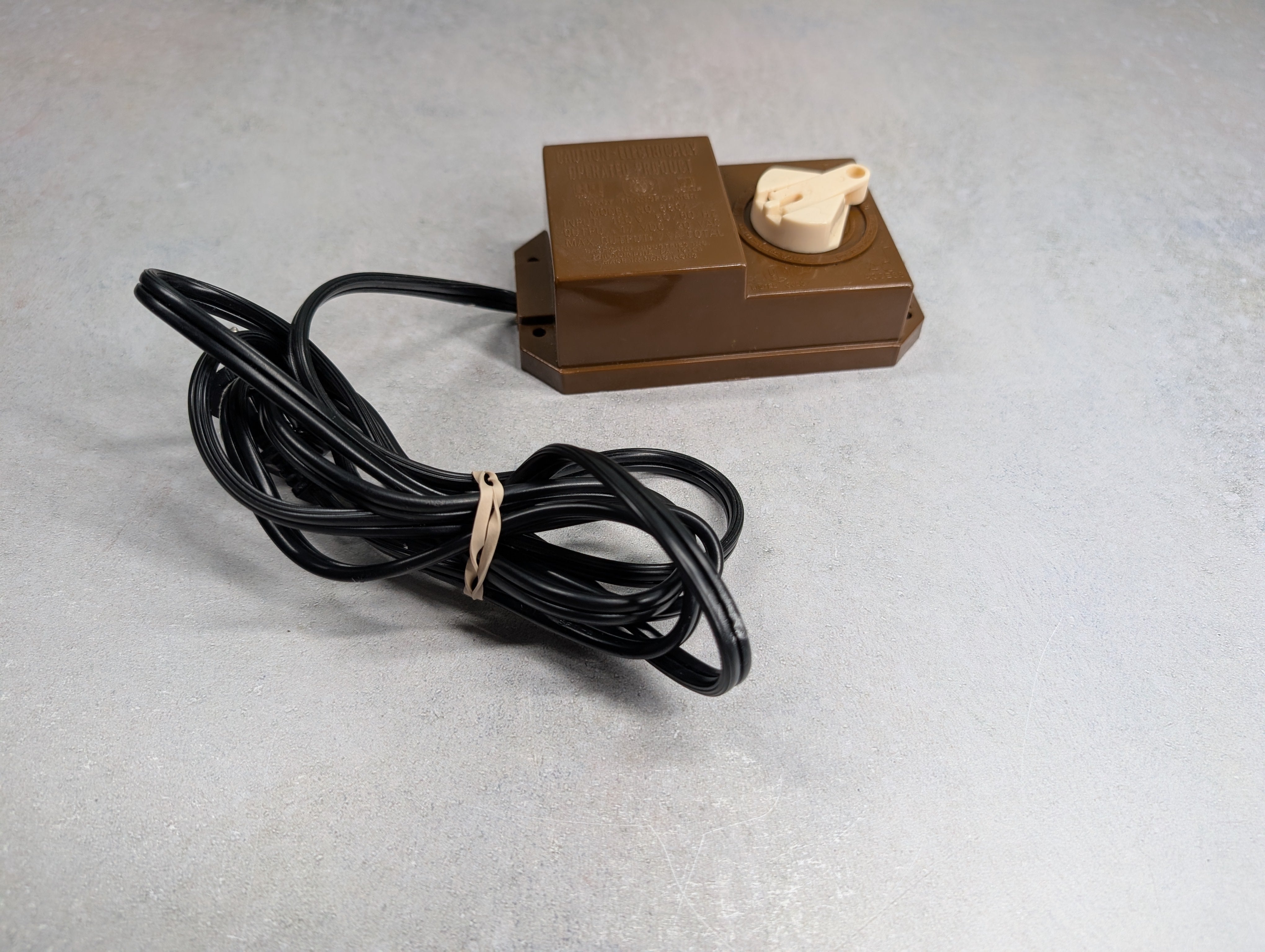 USED Bachmann MULTI Scale Hobby Transformer Brown- Tested