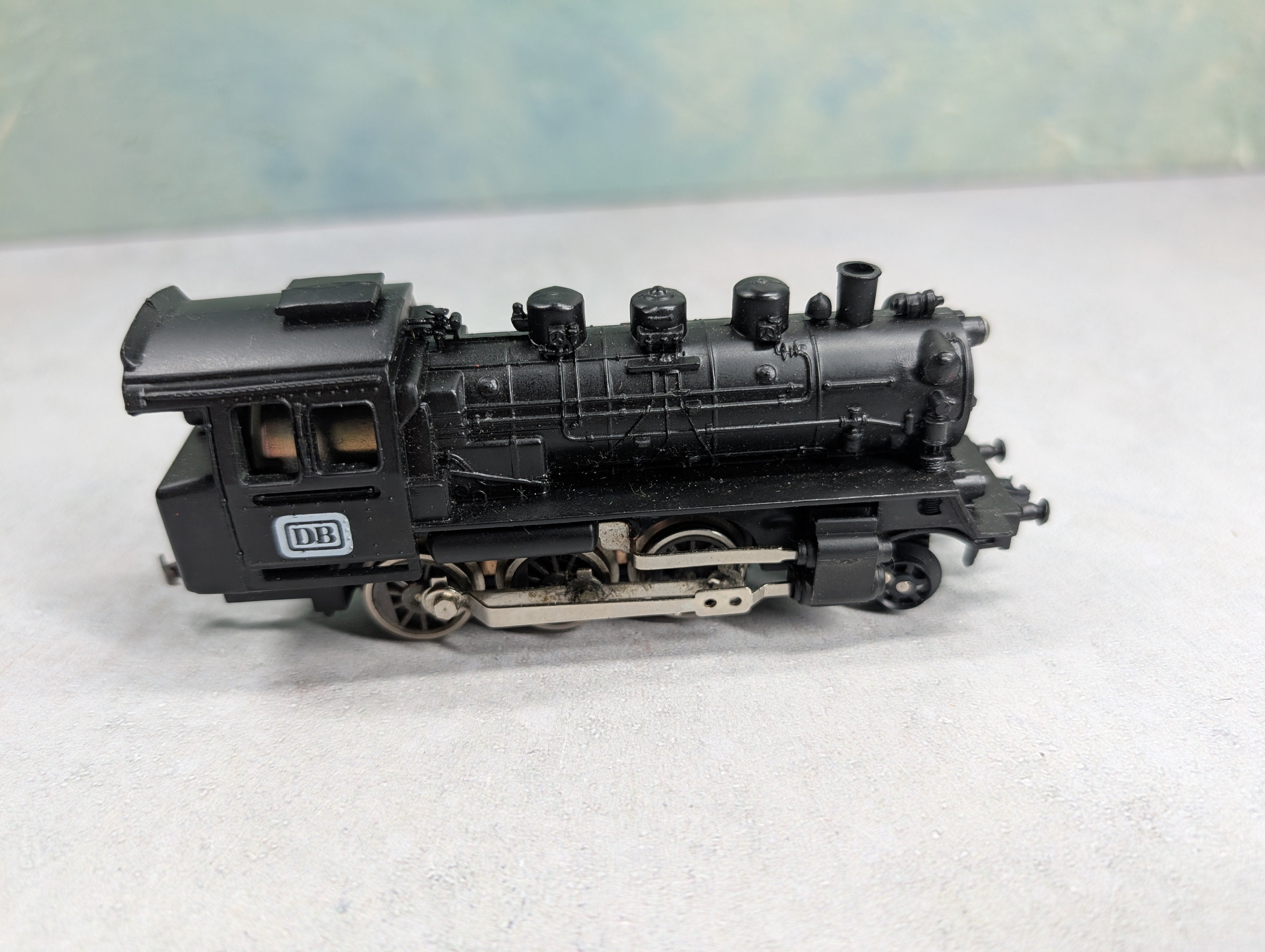 USED Playart HO Scale 2-6-0 Steam Locomotive DB Parts/Repairs DC