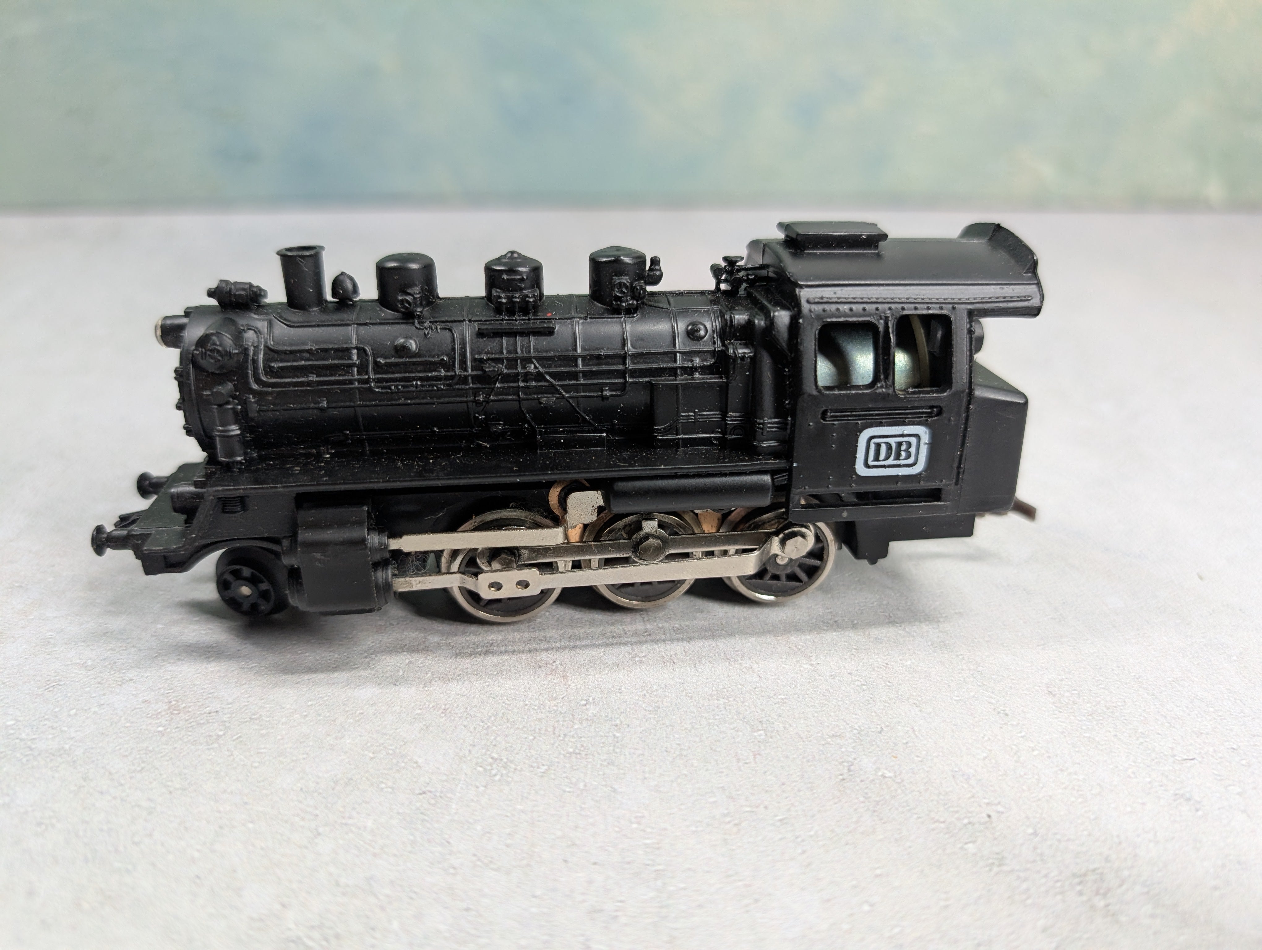 USED Playart HO Scale 2-6-0 Steam Locomotive DB Parts/Repairs DC