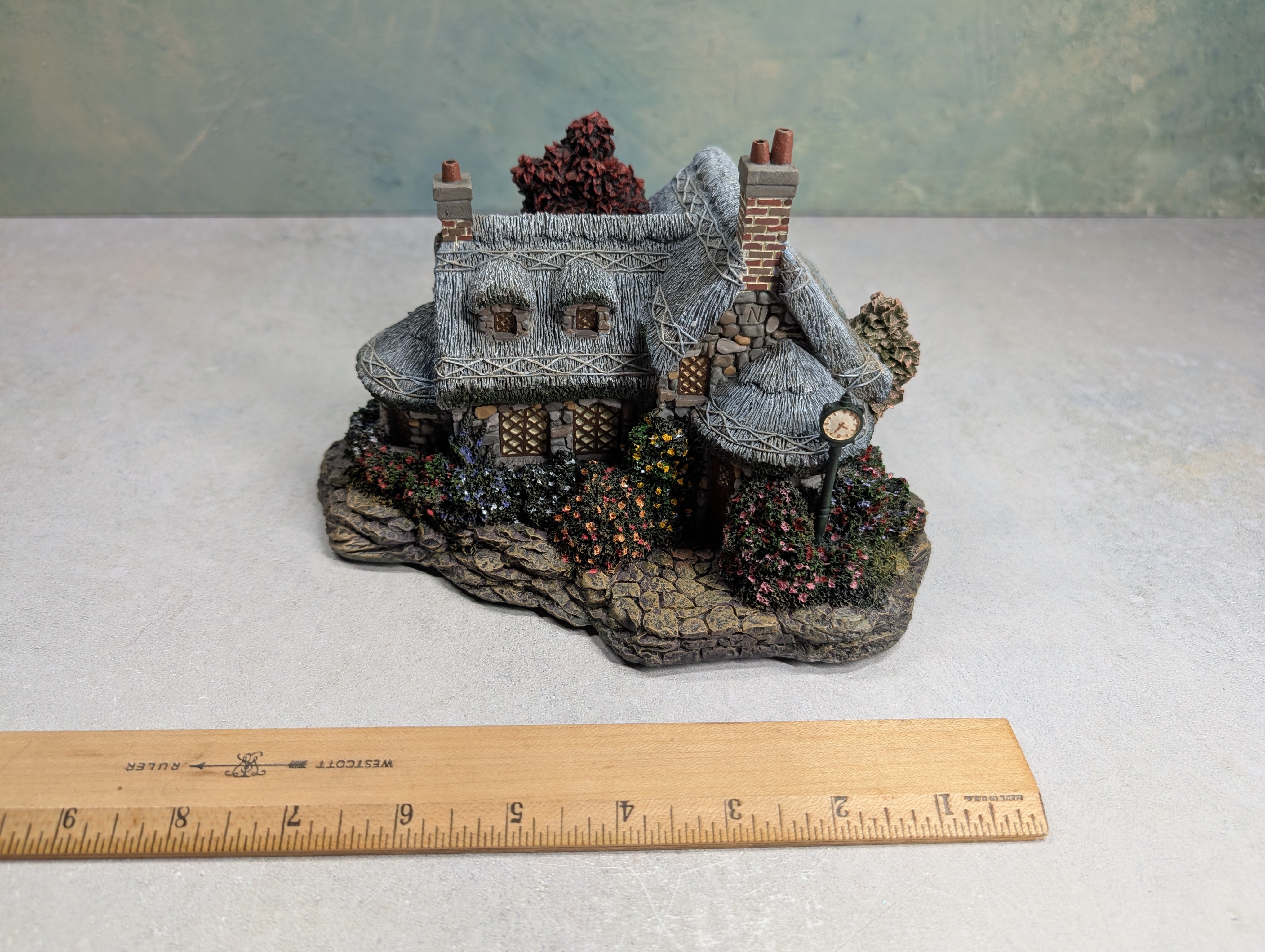 USED Hawthorne Village 79737 Miller's Restaurant Thomas Kinkade