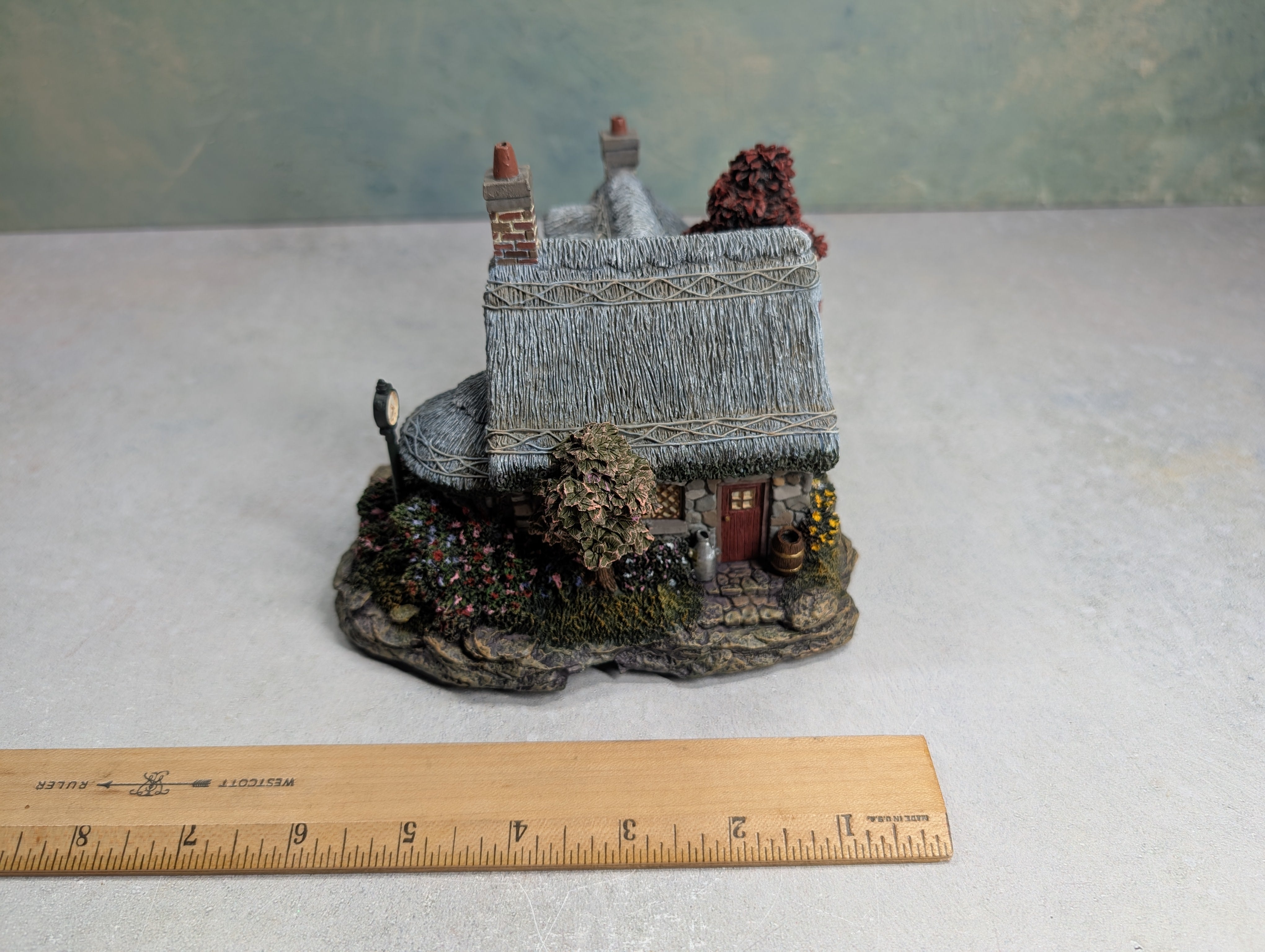 USED Hawthorne Village 79737 Miller's Restaurant Thomas Kinkade