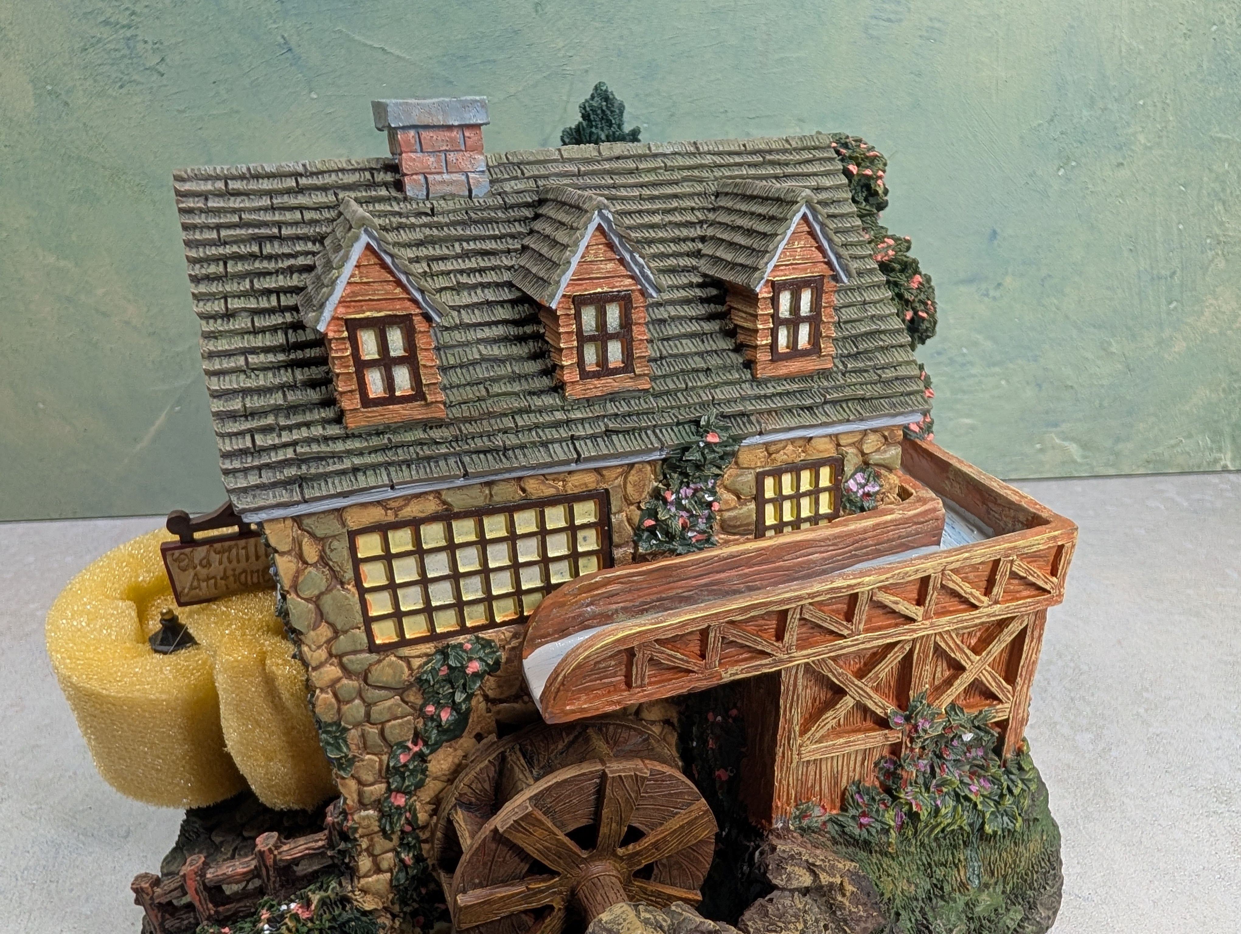 USED Hawthorne Village 79734 Stonebrook Mill Thomas Kinkade