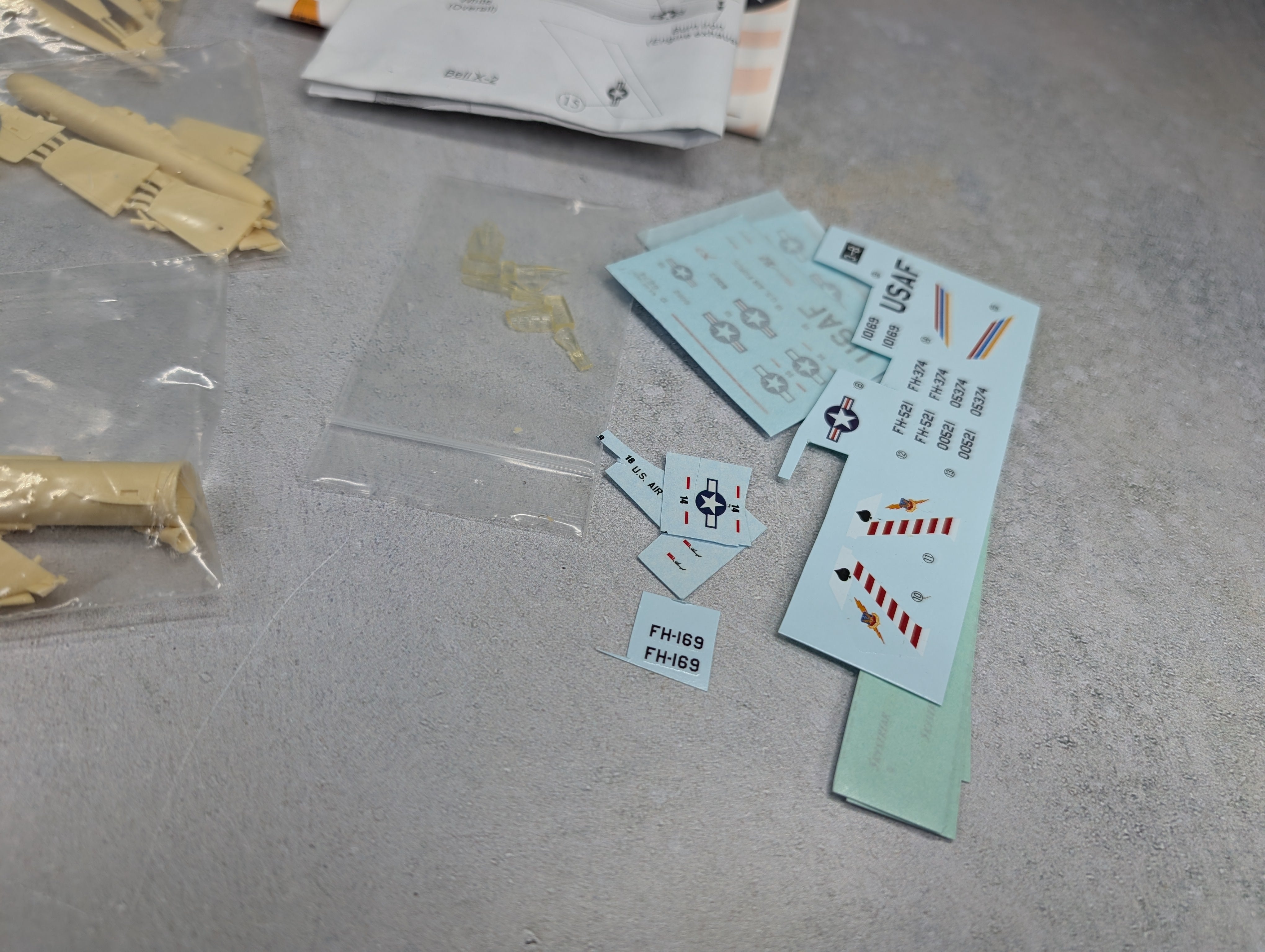 USED Anigrand Craftswork AA-3003 1:144 Resin Sound Barrier Breakers Set KIT