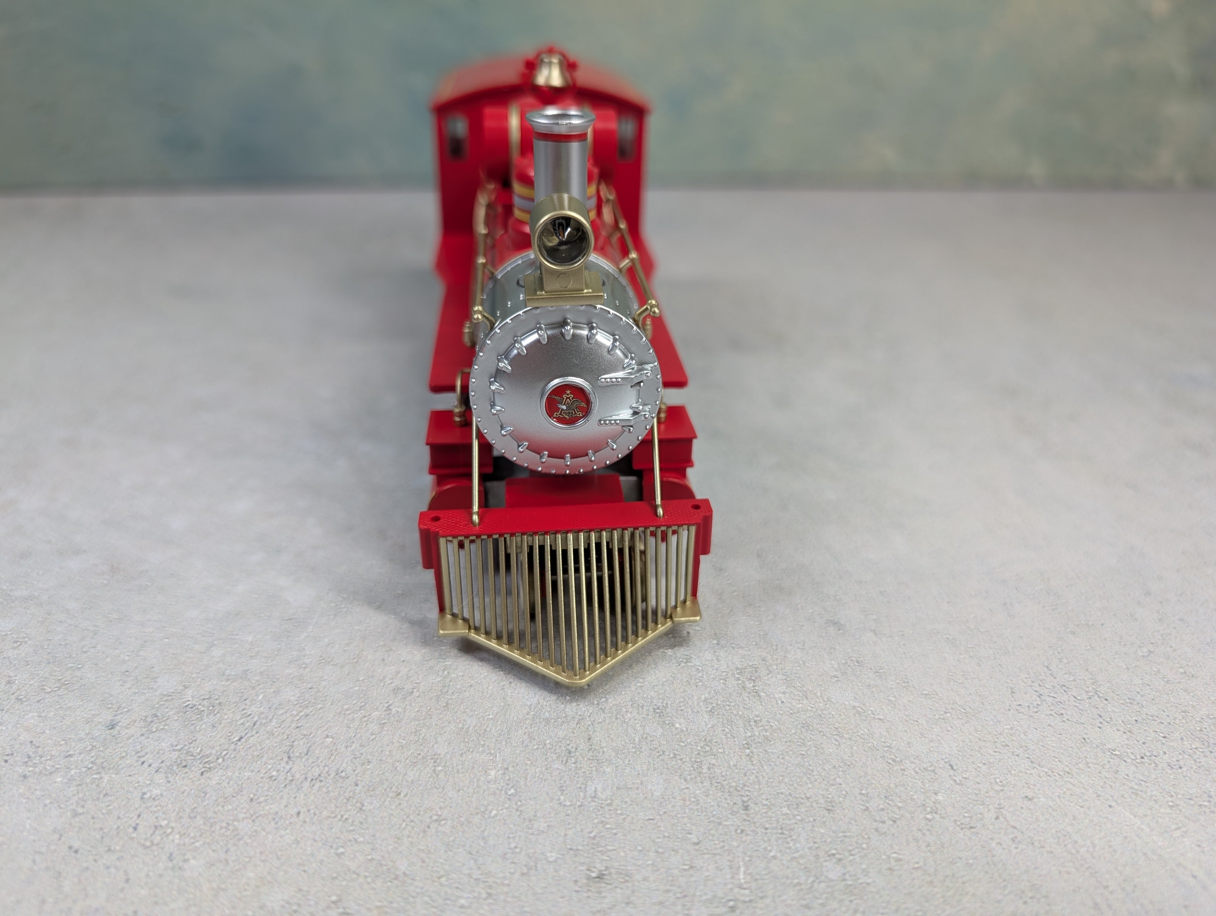 USED Hawthorne Village On30 Scale 4-6-0 Steam Locomotive, Narrow Gauge Budweiser Runs Great DC