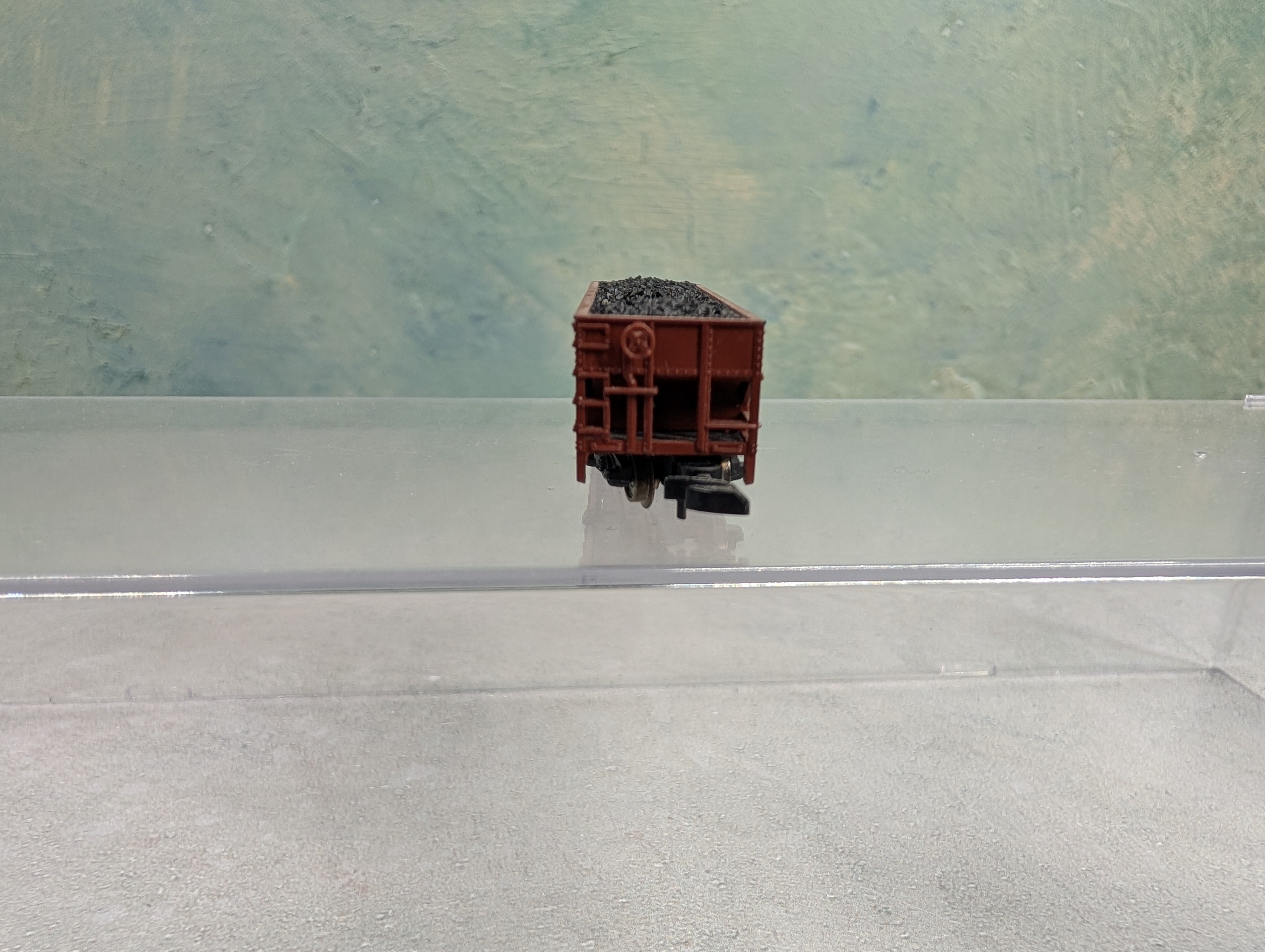 USED Marklin Z Scale H35 Coal Hopper Pennsylvania #268550