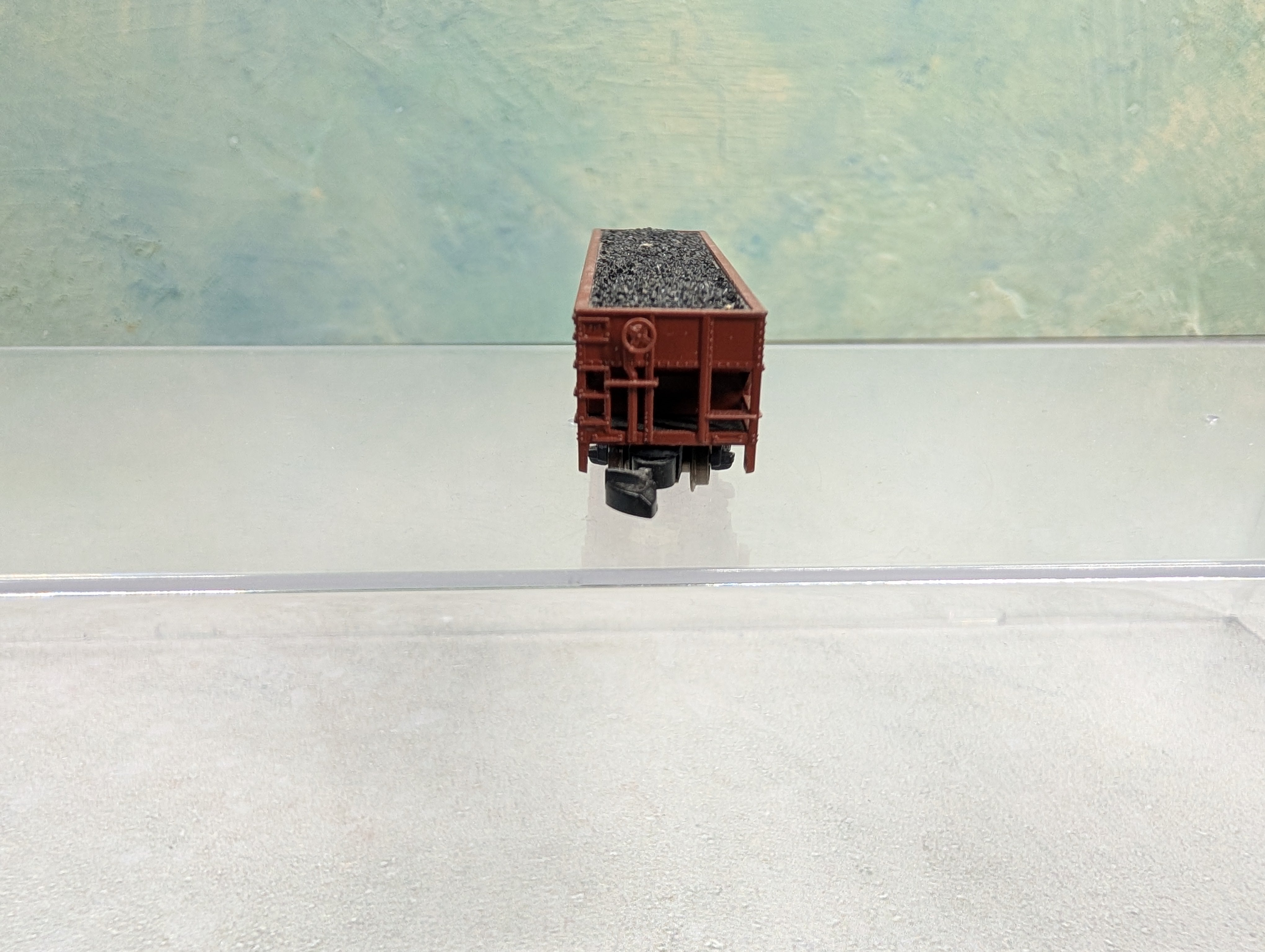 USED Marklin Z Scale H35 Coal Hopper Pennsylvania #267005