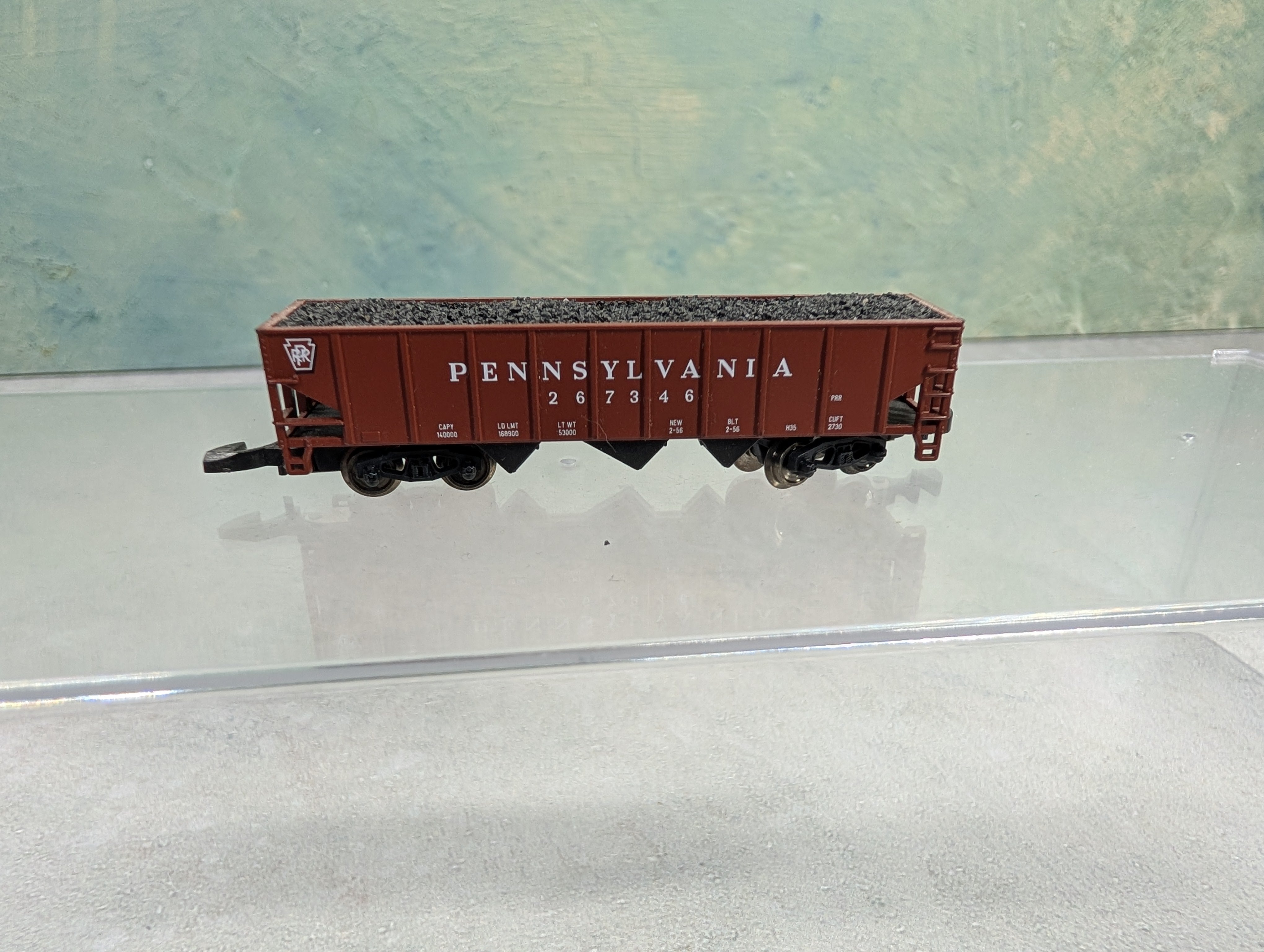 USED Marklin Z Scale H35 Coal Hopper Pennsylvania #267346