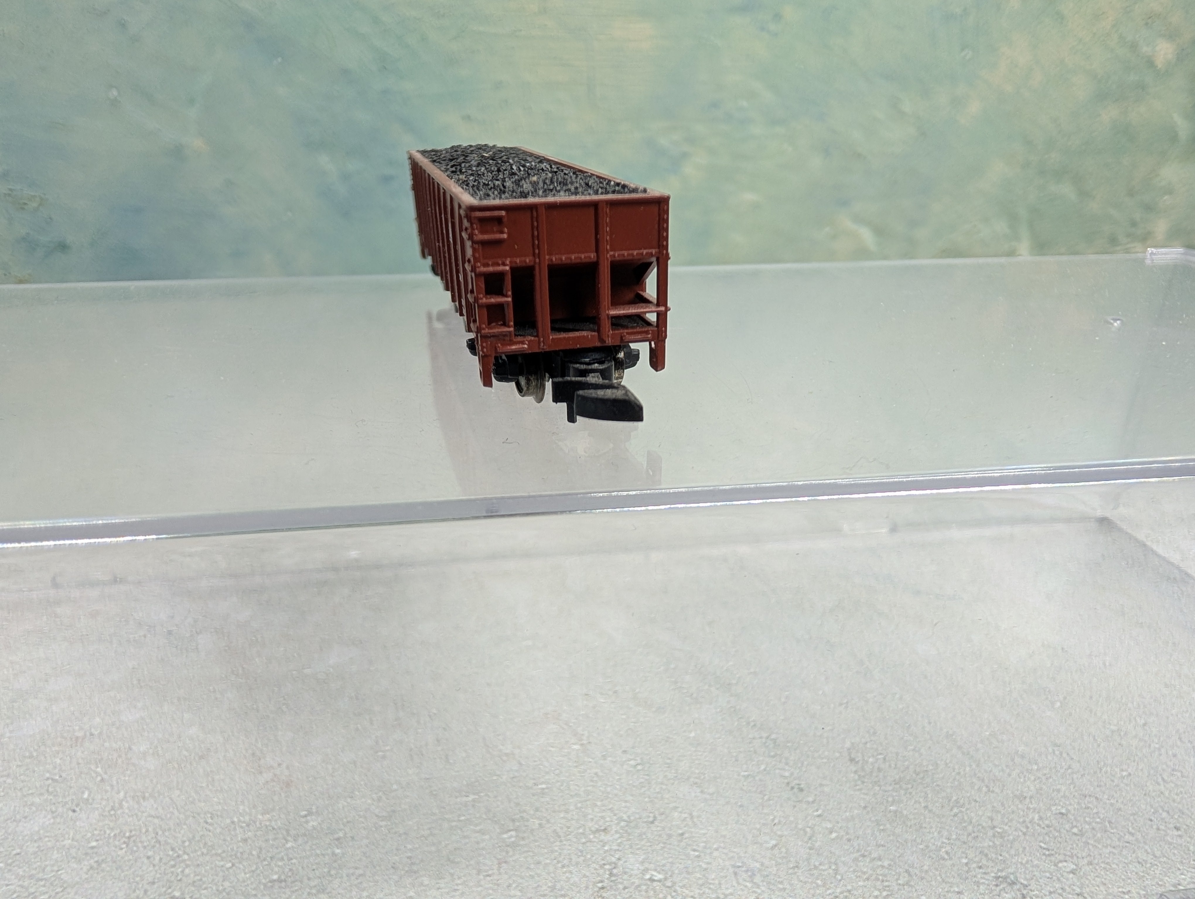 USED Marklin Z Scale H35 Coal Hopper Pennsylvania #267346