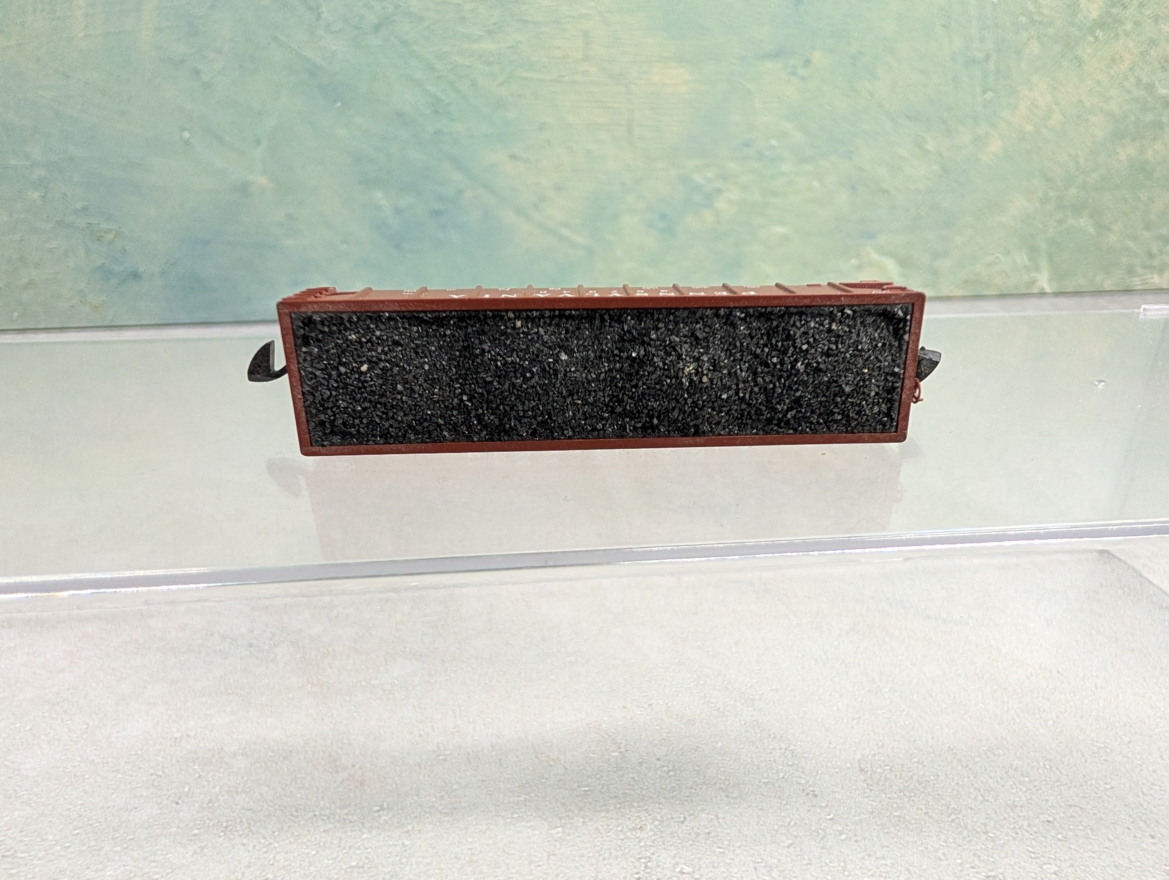 USED Marklin Z Scale H35 Coal Hopper Pennsylvania #267346