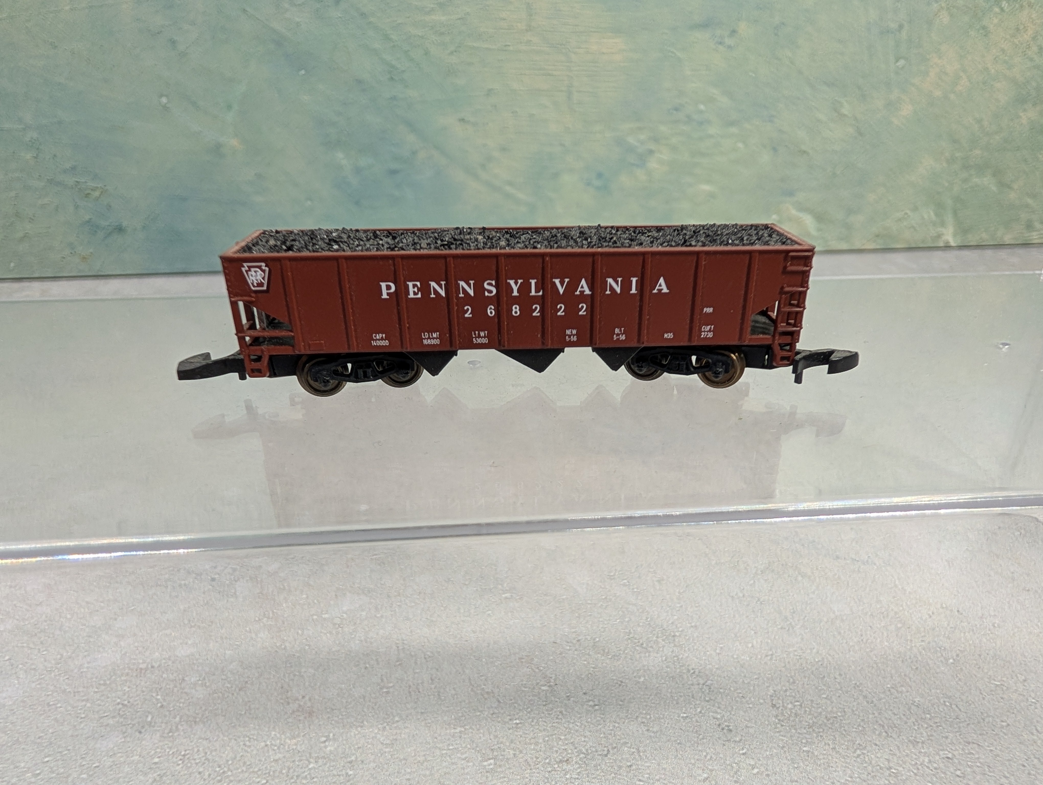 USED Marklin Z Scale H35 Coal Hopper Pennsylvania #268222