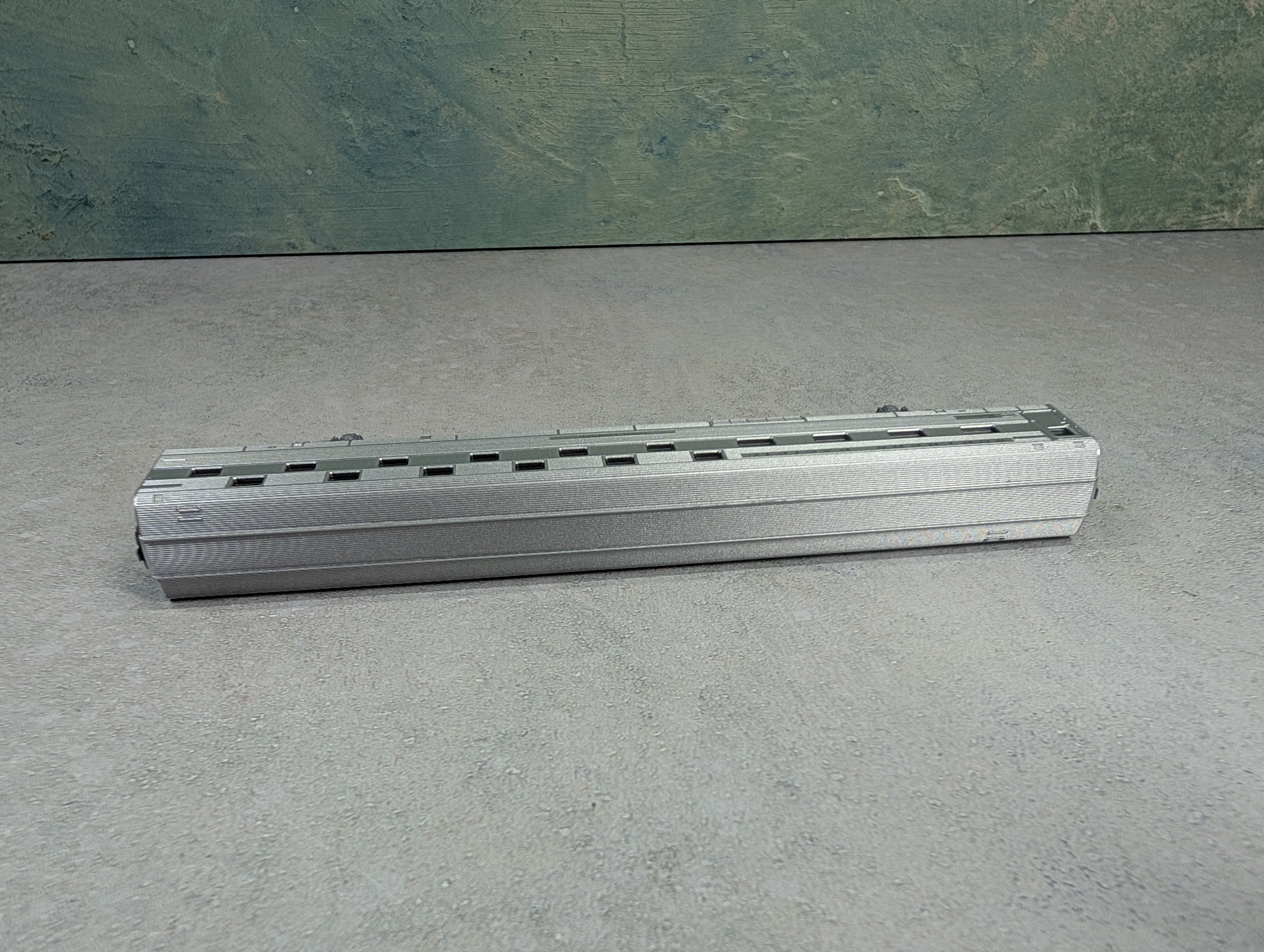 USED KATO N Scale Sleeper Passenger Car Northern Pacific Loch Lomond