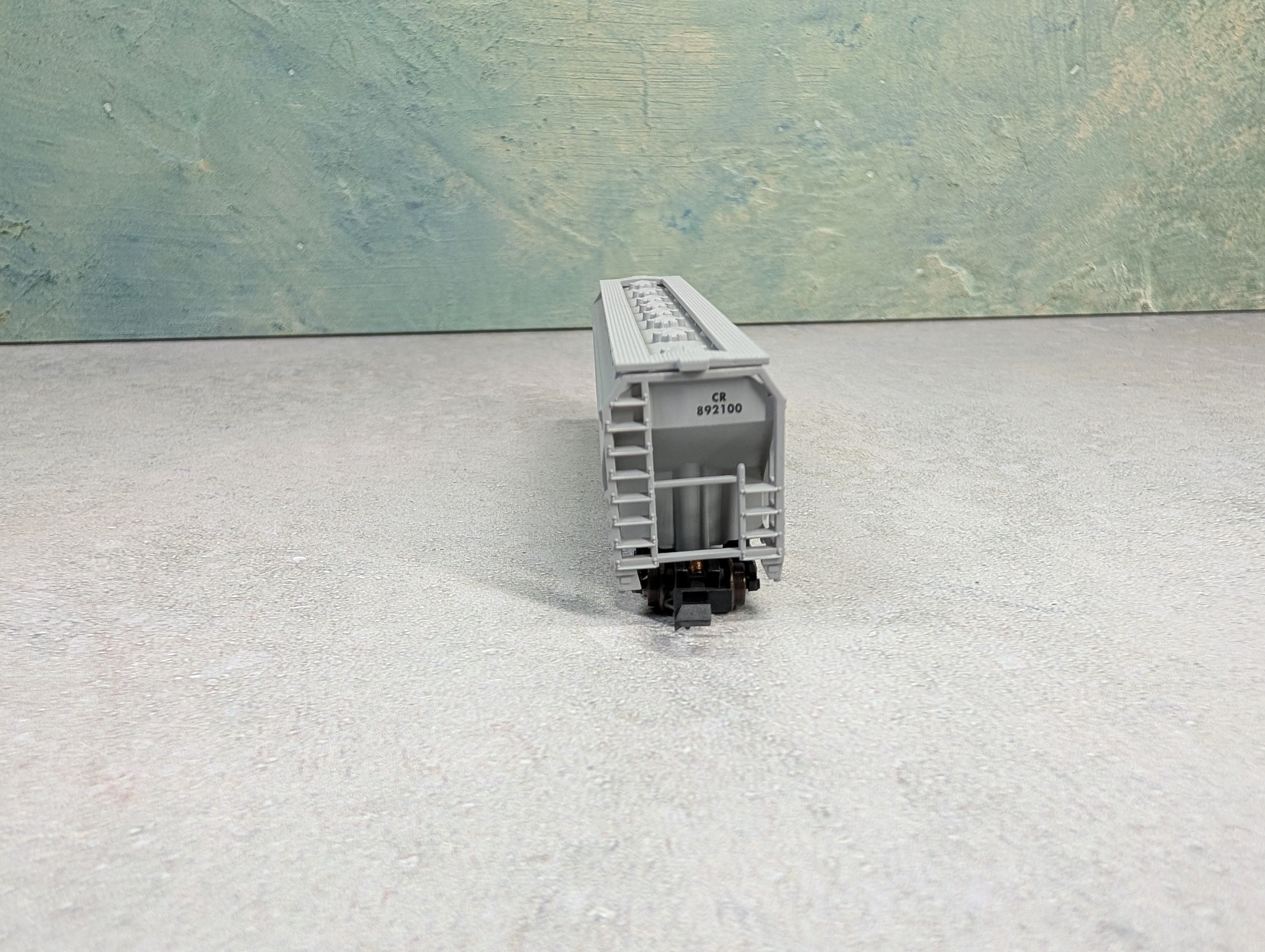 USED Atlas 3953 N Scale ACF 4 Bay Centerflow Hopper Conrail CR #892100