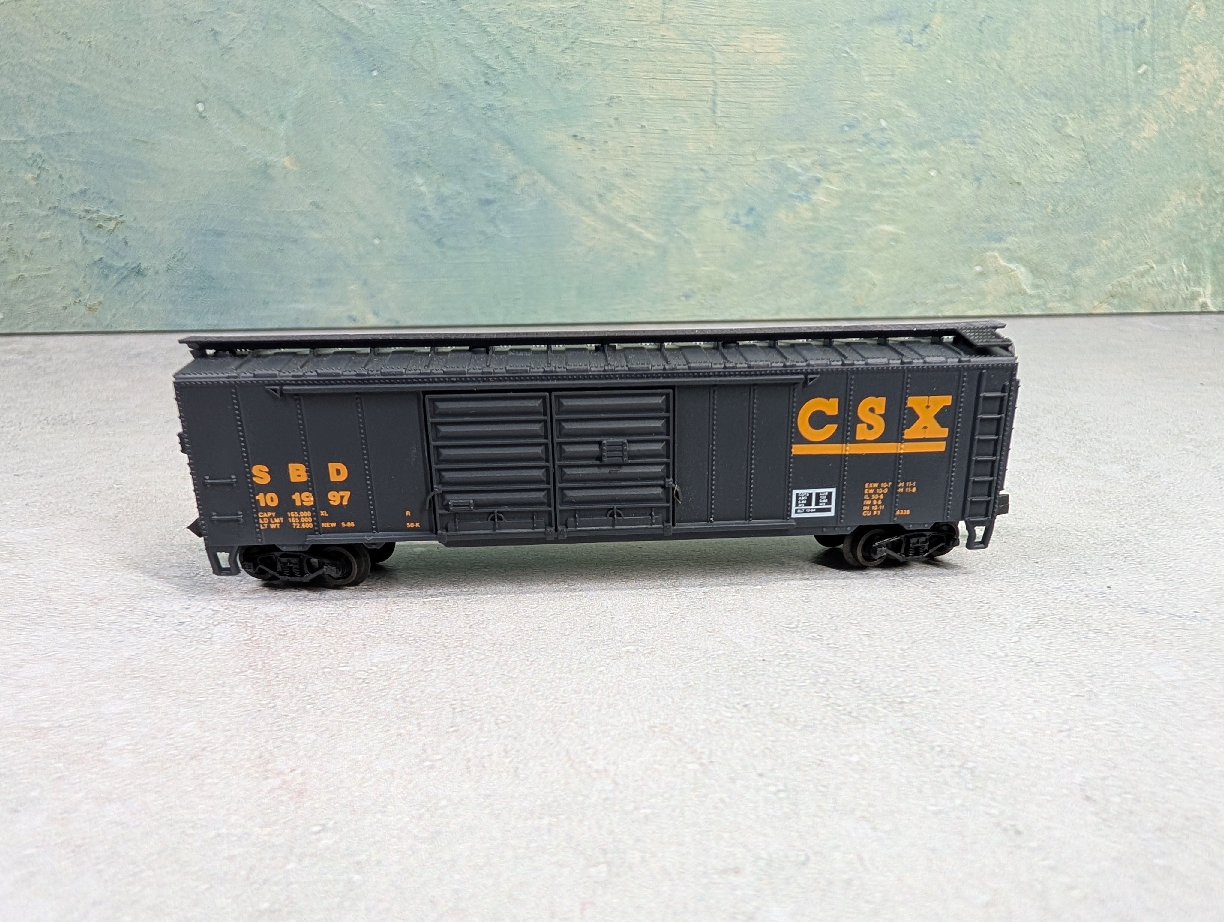 USED Life-Like 7735 N Scale 70T High Cube Box Car DD CSX SBD #101997