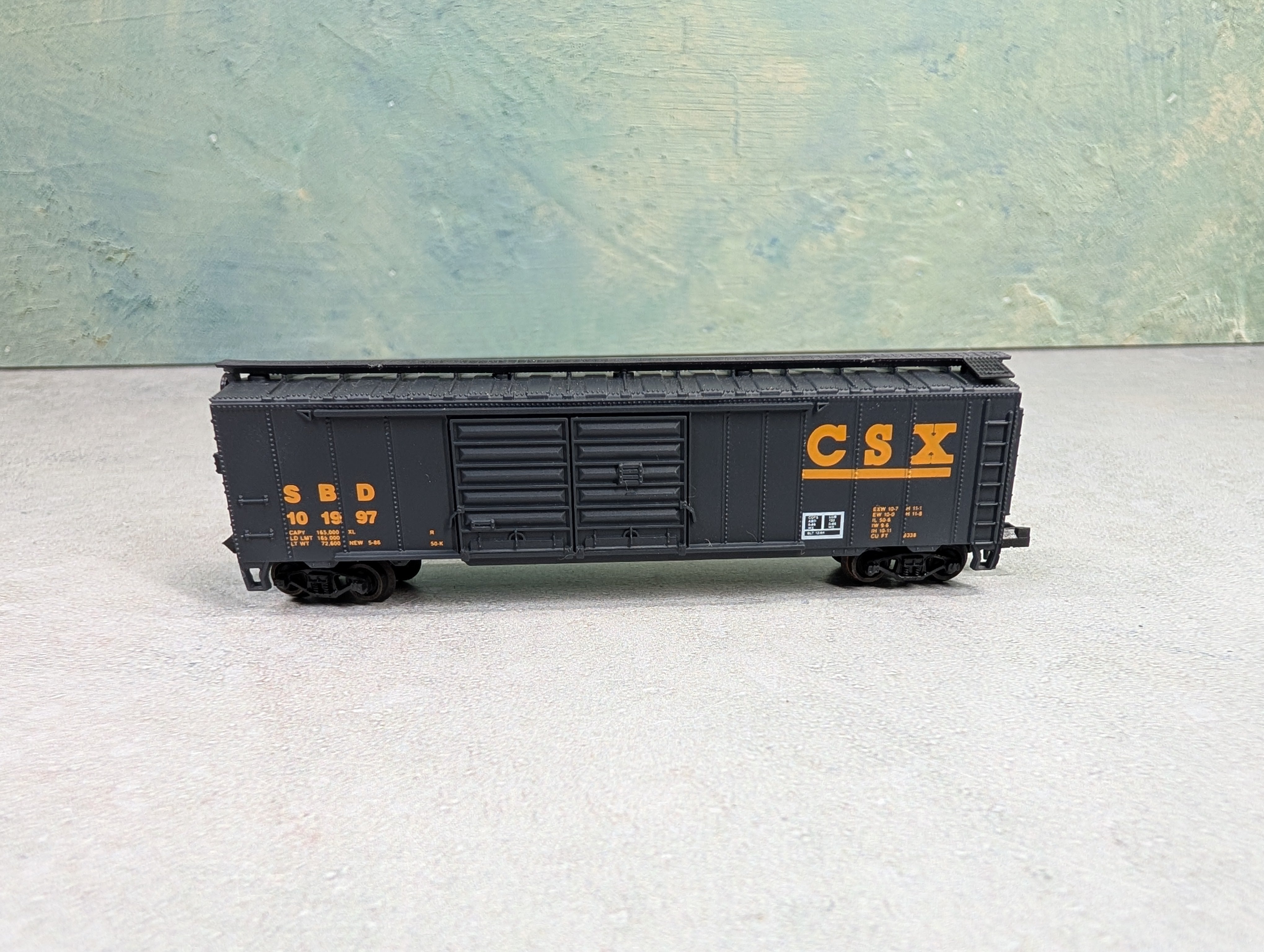 USED Life-Like 7735 N Scale 70T High Cube Box Car DD CSX SBD #101997