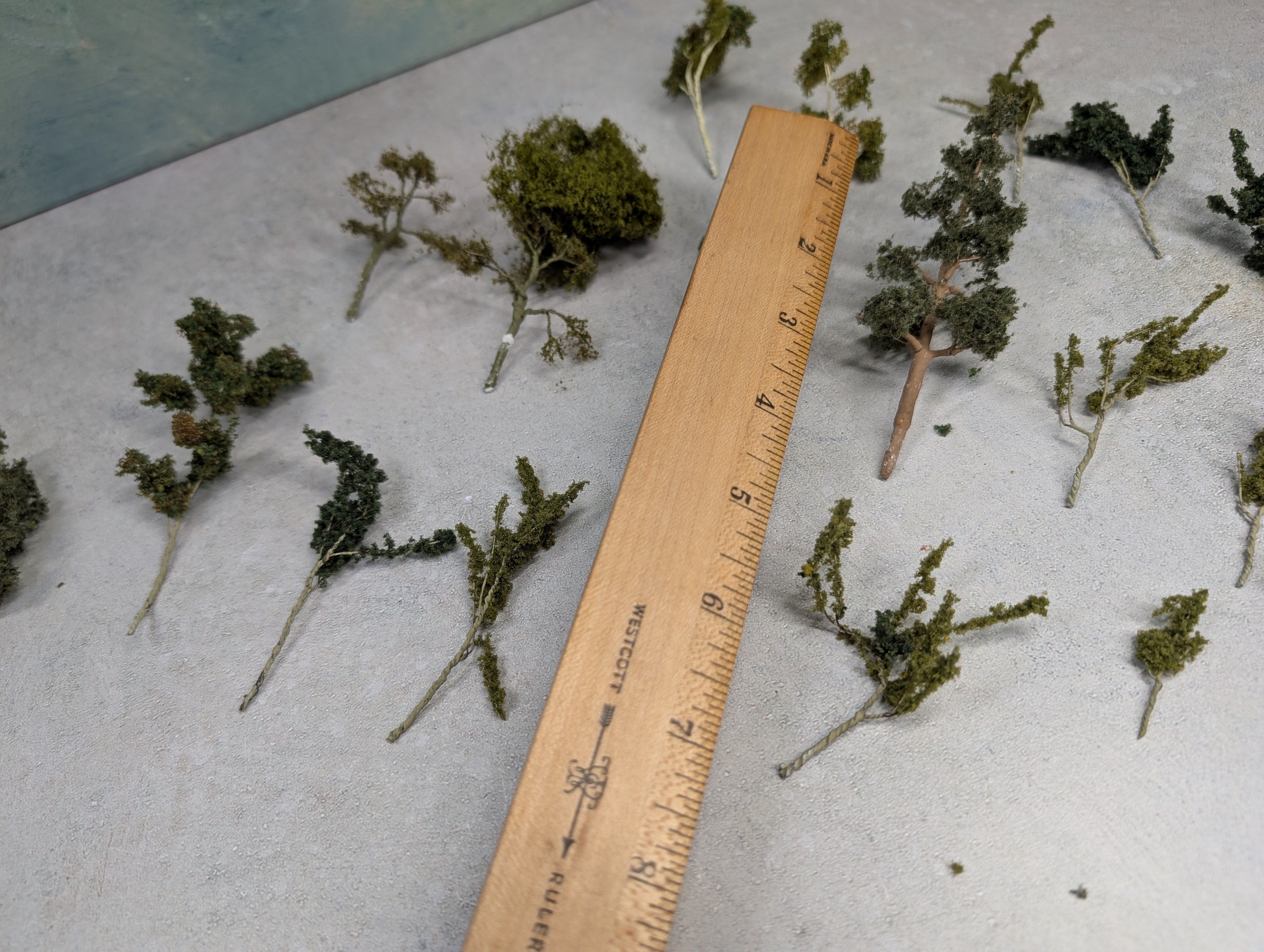 USED MULTI Scale Lot of Trees