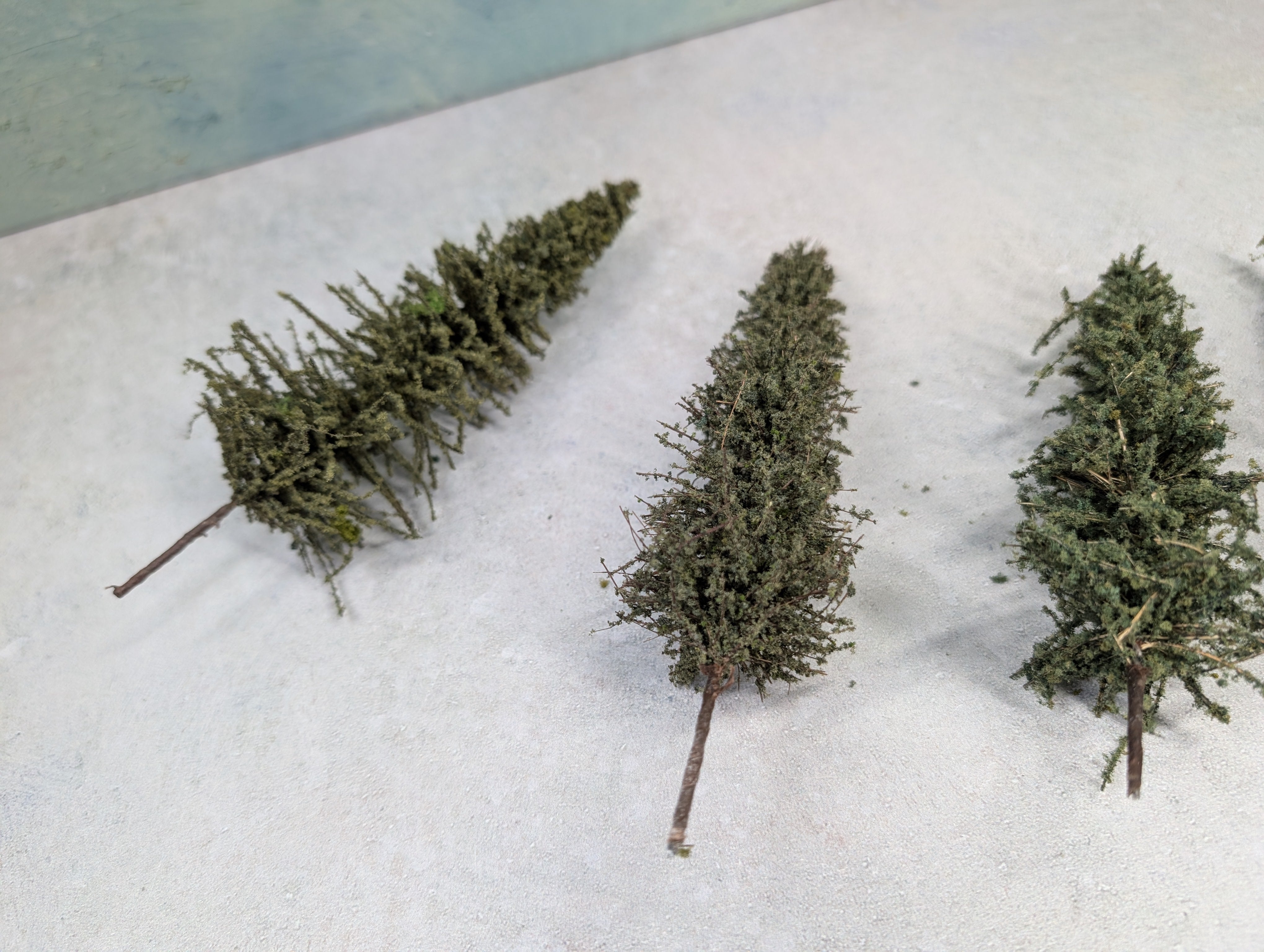 USED MULTI Scale Lot of Trees