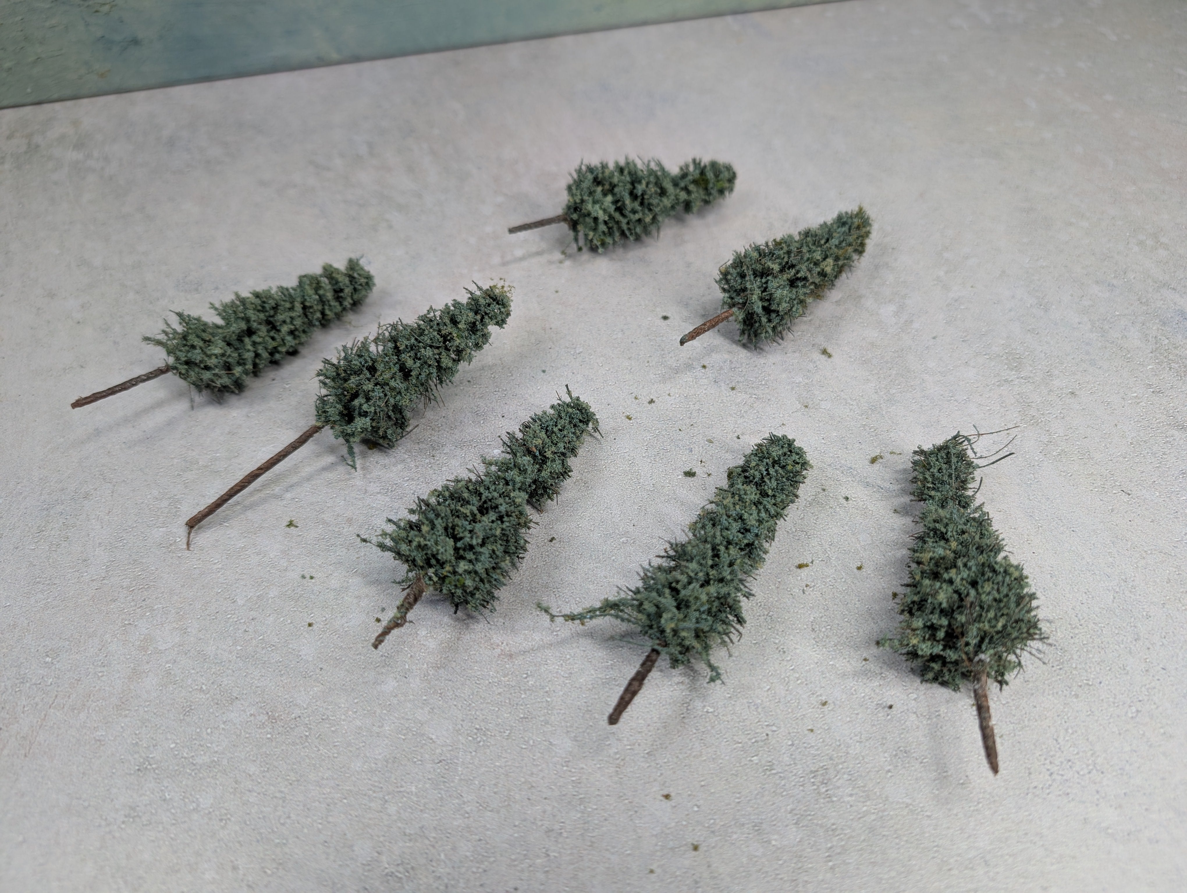 USED MULTI Scale Lot of Trees