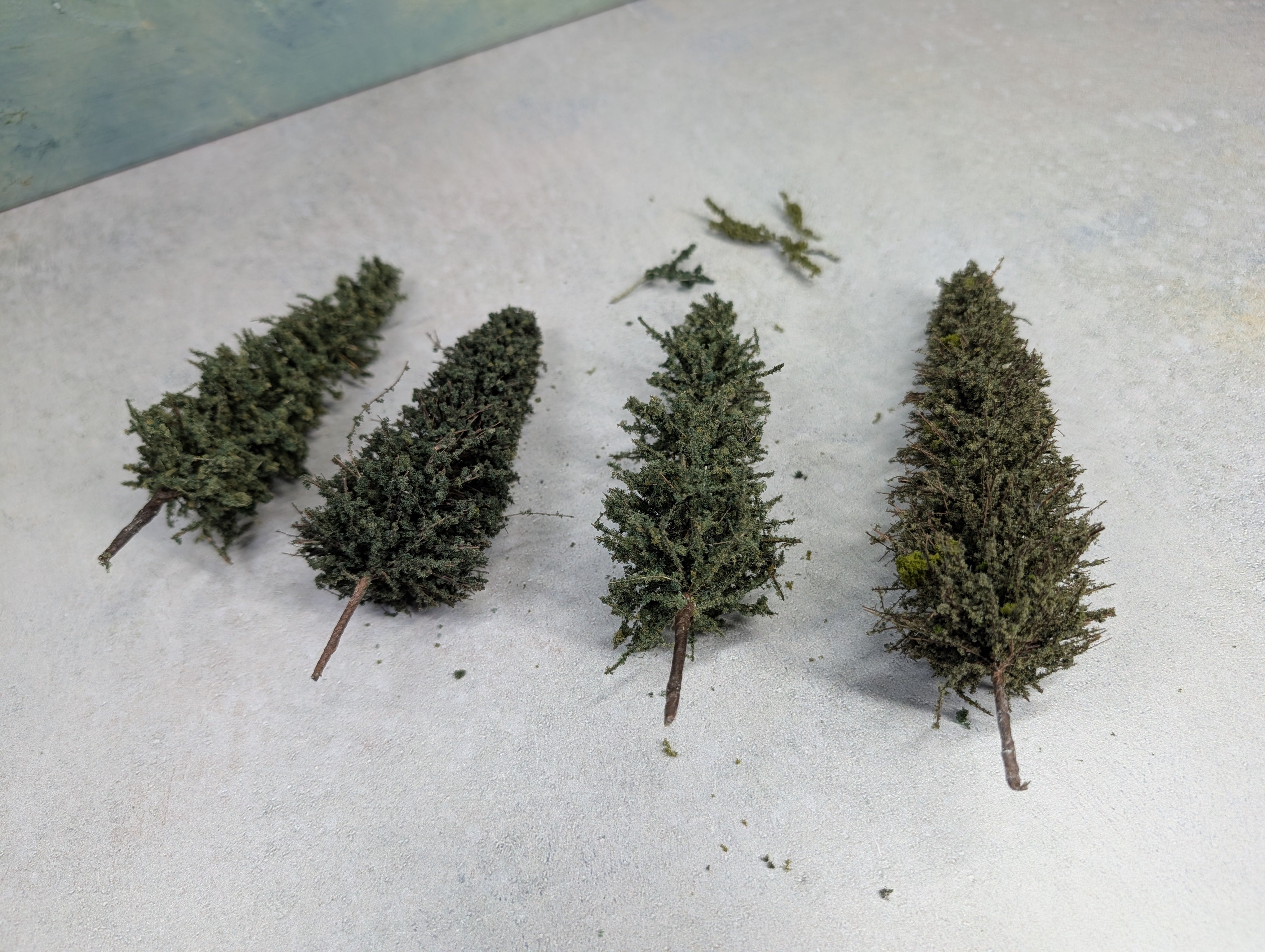 USED MULTI Scale Lot of Trees